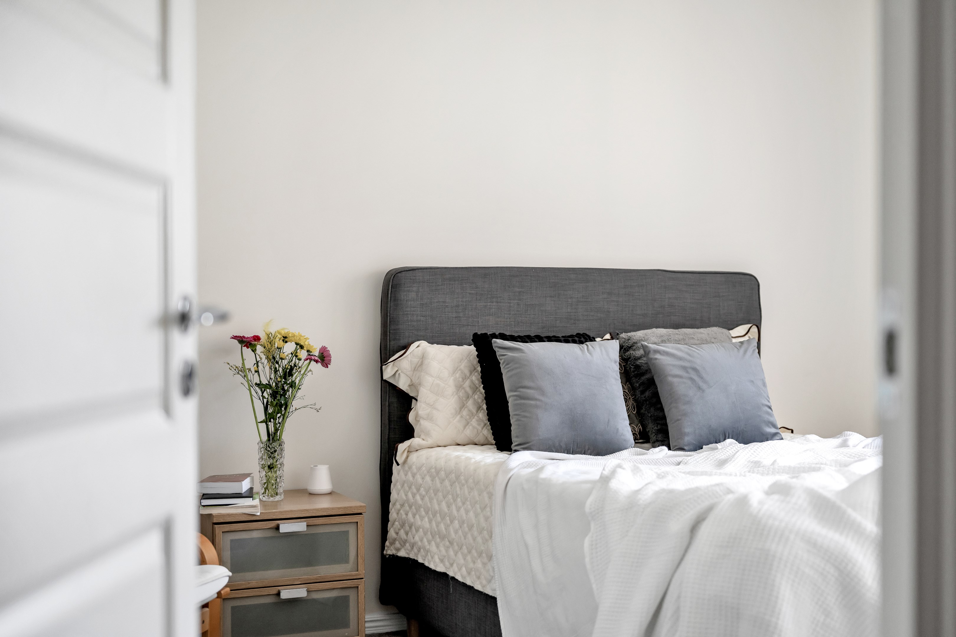 Bostadsbild från Västgötaresan 44, Till salu i Sävja, Uppsala