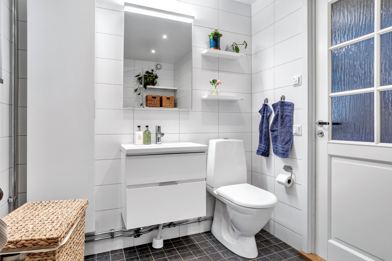 Bostadsbild från Hamnesplanaden 4A, Såld i Centrum, Uppsala