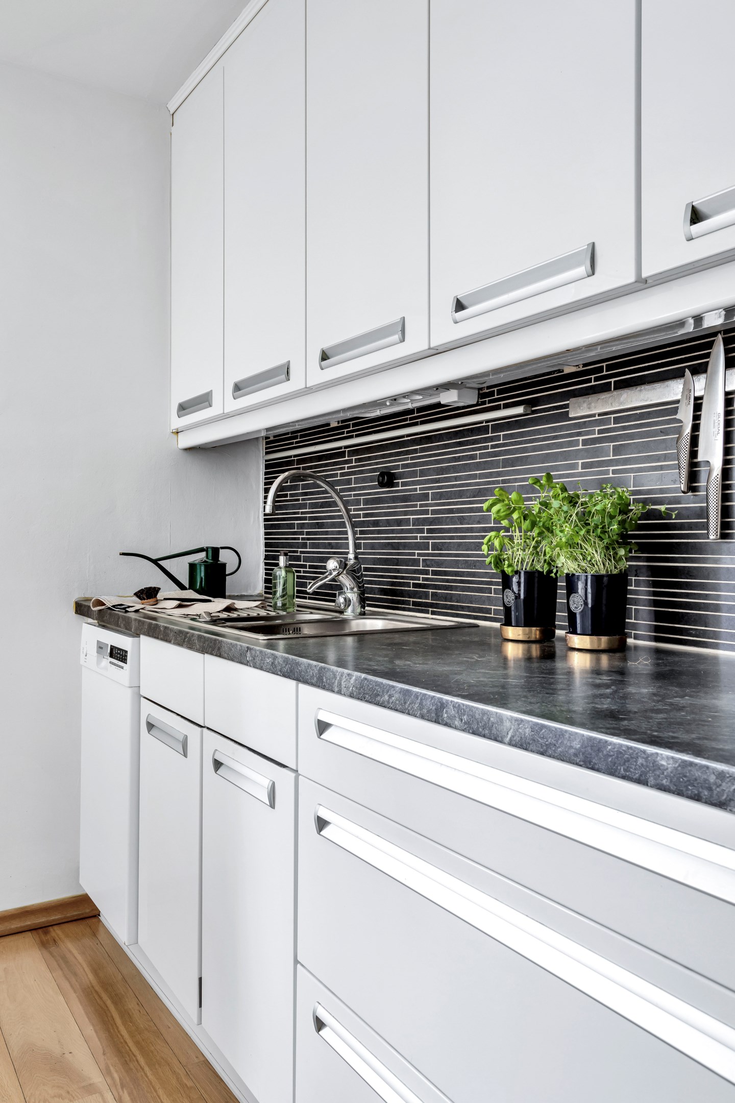 Bostadsbild från Hamnesplanaden 4A, Såld i Centrum, Uppsala