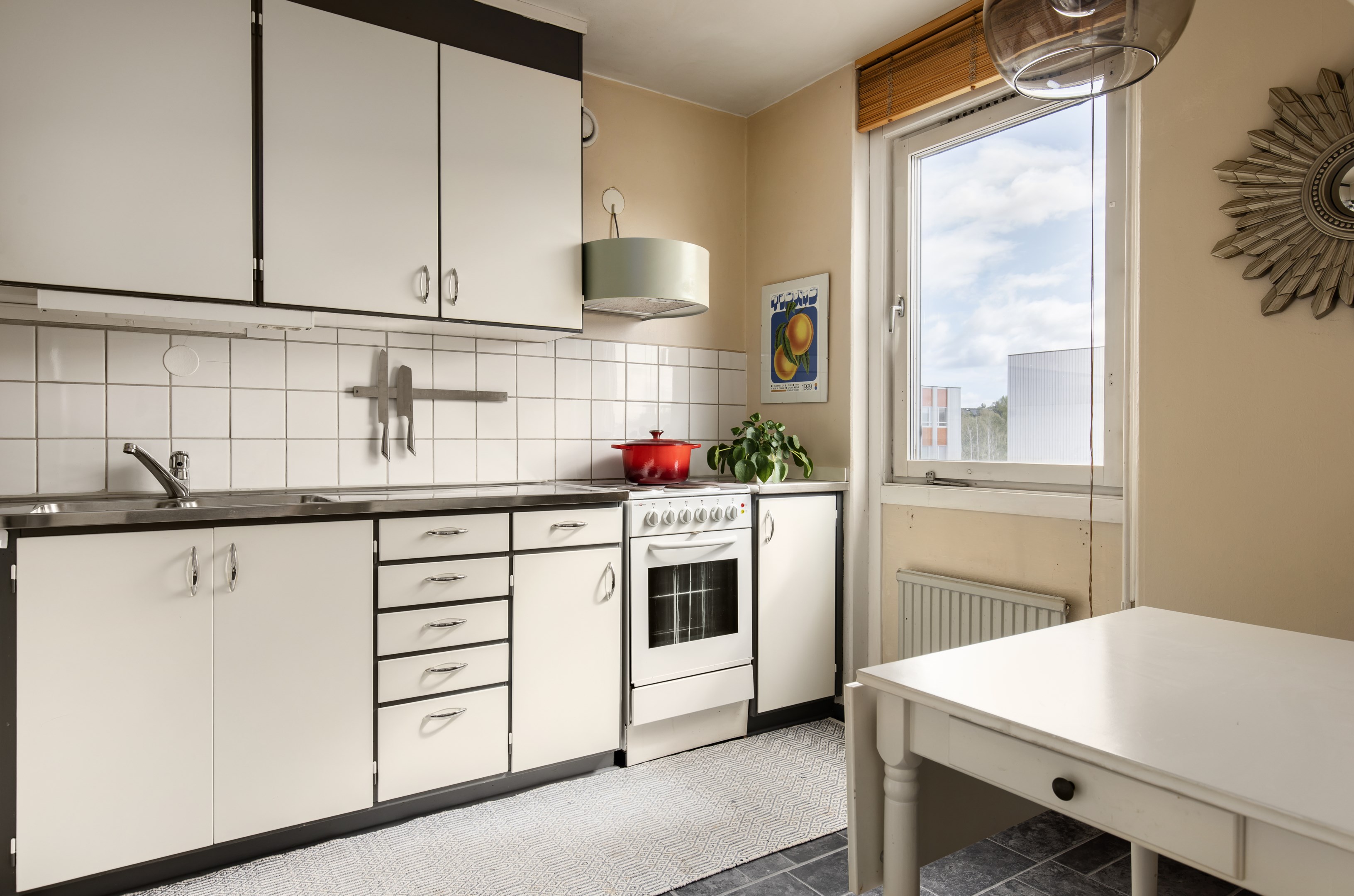 Bostadsbild från Betsövägen 8, Såld i Västra Orminge, Nacka