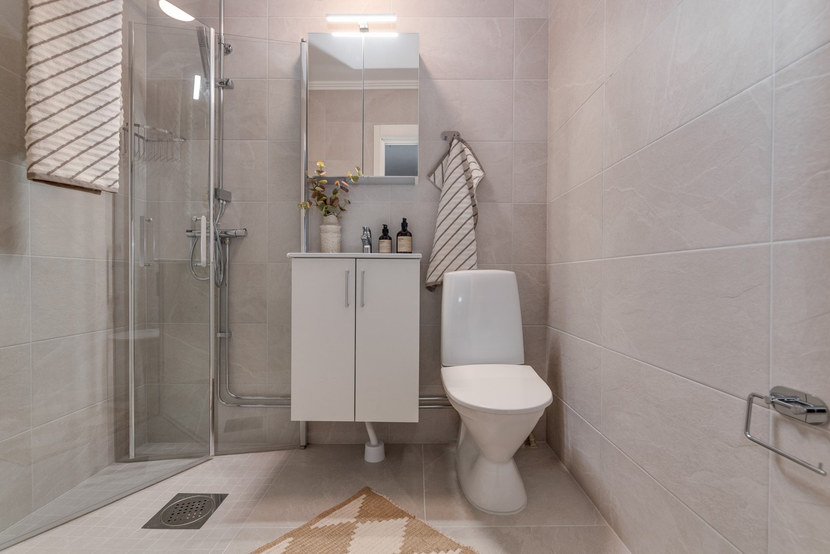 Bostadsbild från Norra skjutbanegatan 21A, Såld i Haga, Västerås