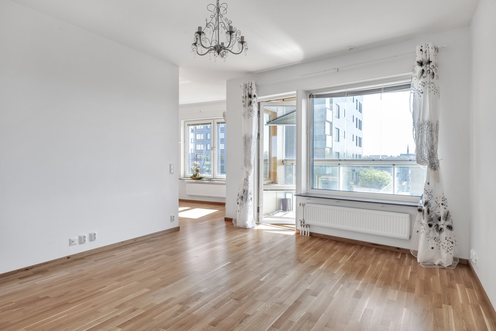 Bostadsbild från Kvarntorget 11, Till salu i Kvarngärdet, Uppsala