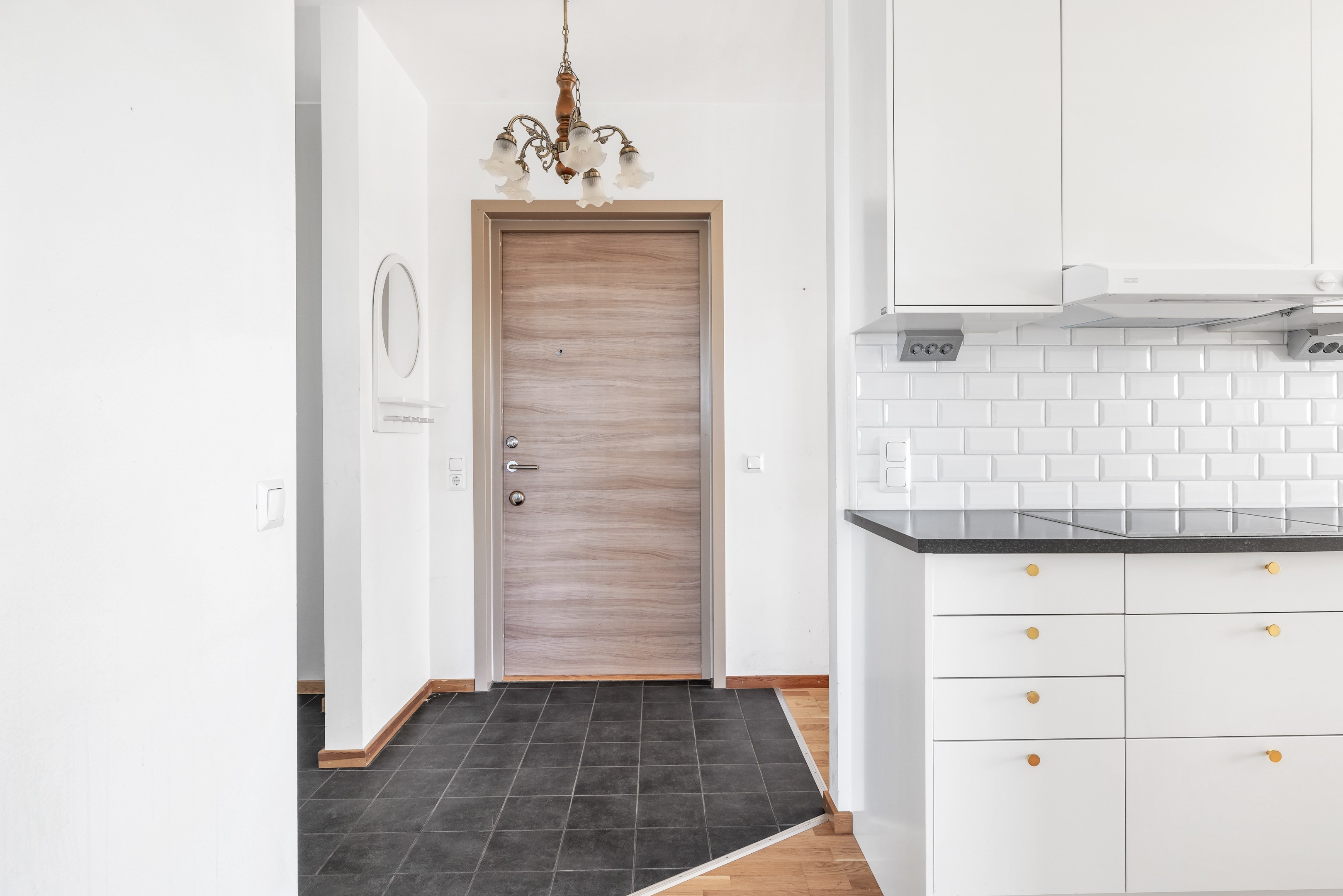 Bostadsbild från Kvarntorget 11, Till salu i Kvarngärdet, Uppsala