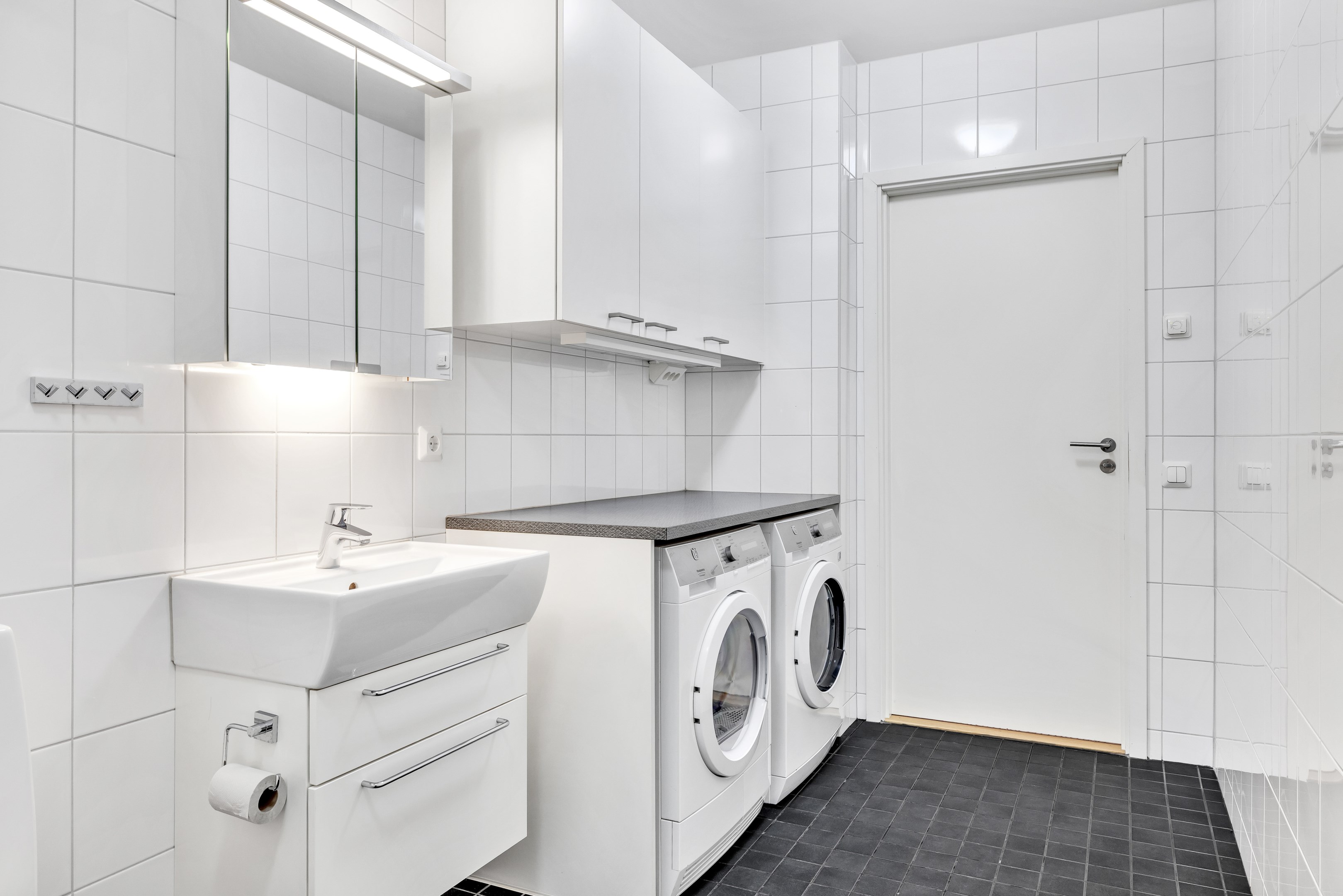 Bostadsbild från Kvarntorget 11, Till salu i Kvarngärdet, Uppsala