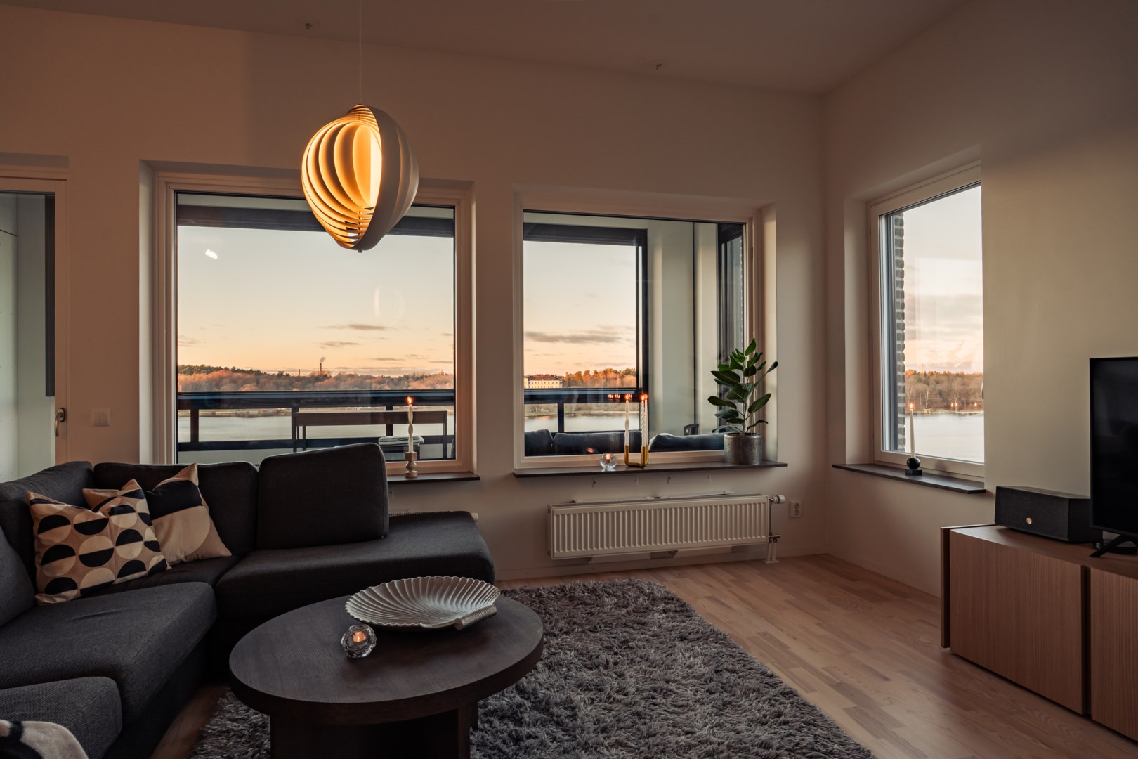 Bostadsbild från Mjölnarvägen 10A, Såld i , Nacka