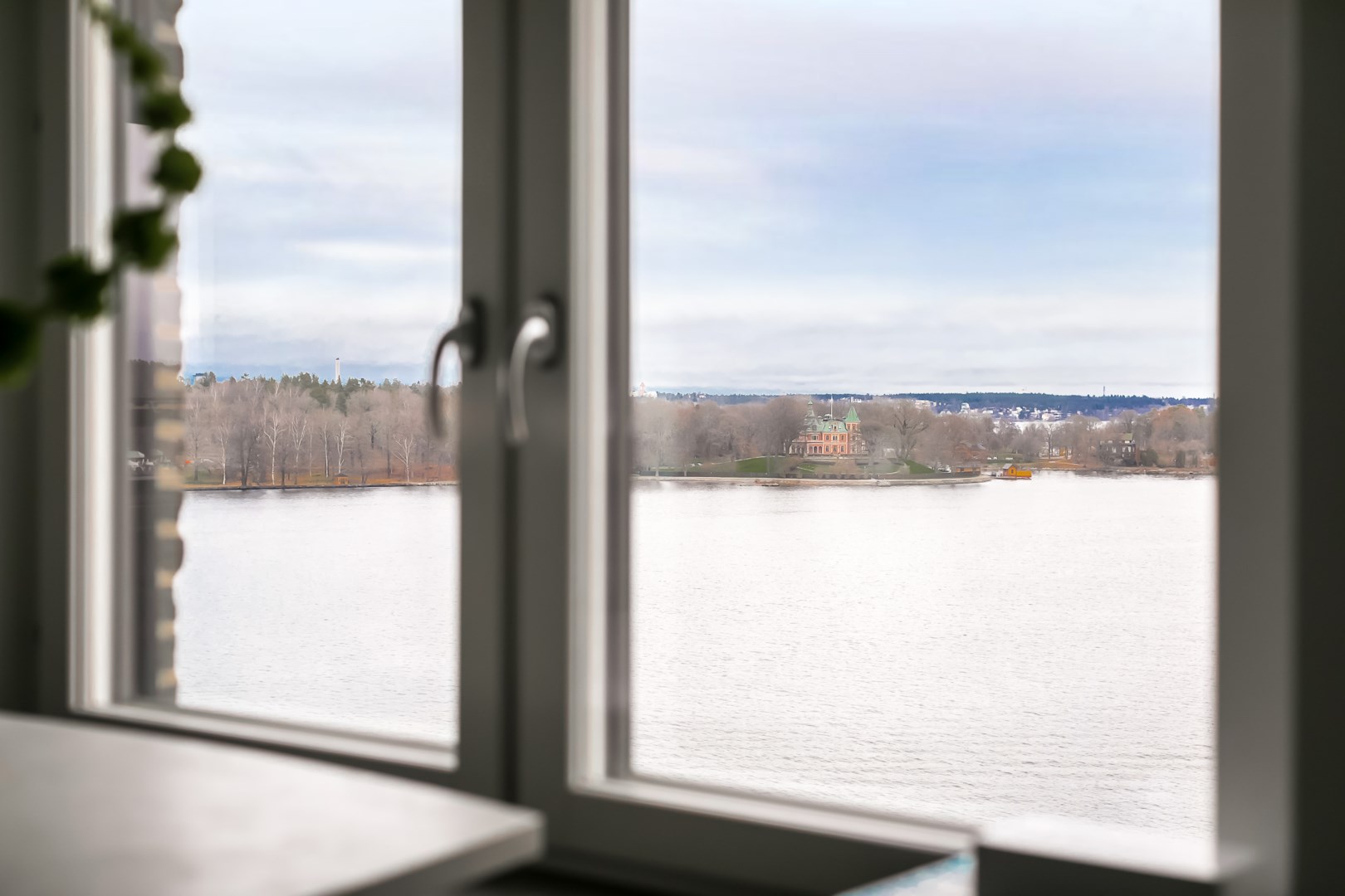 Bostadsbild från Mjölnarvägen 10A, Såld i , Nacka