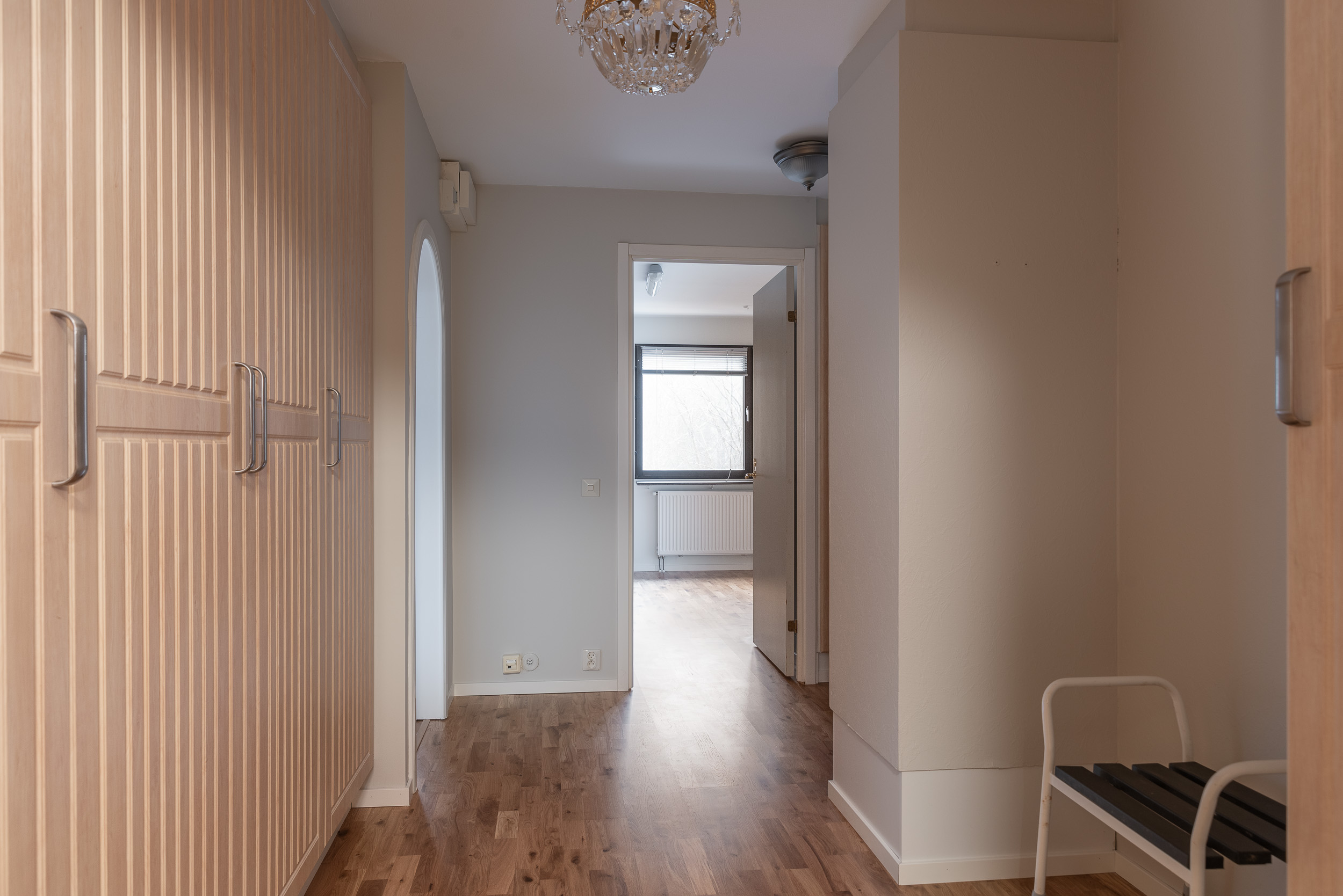 Bostadsbild från Släggkastargatan 11, Såld i Rönnby, Västerås