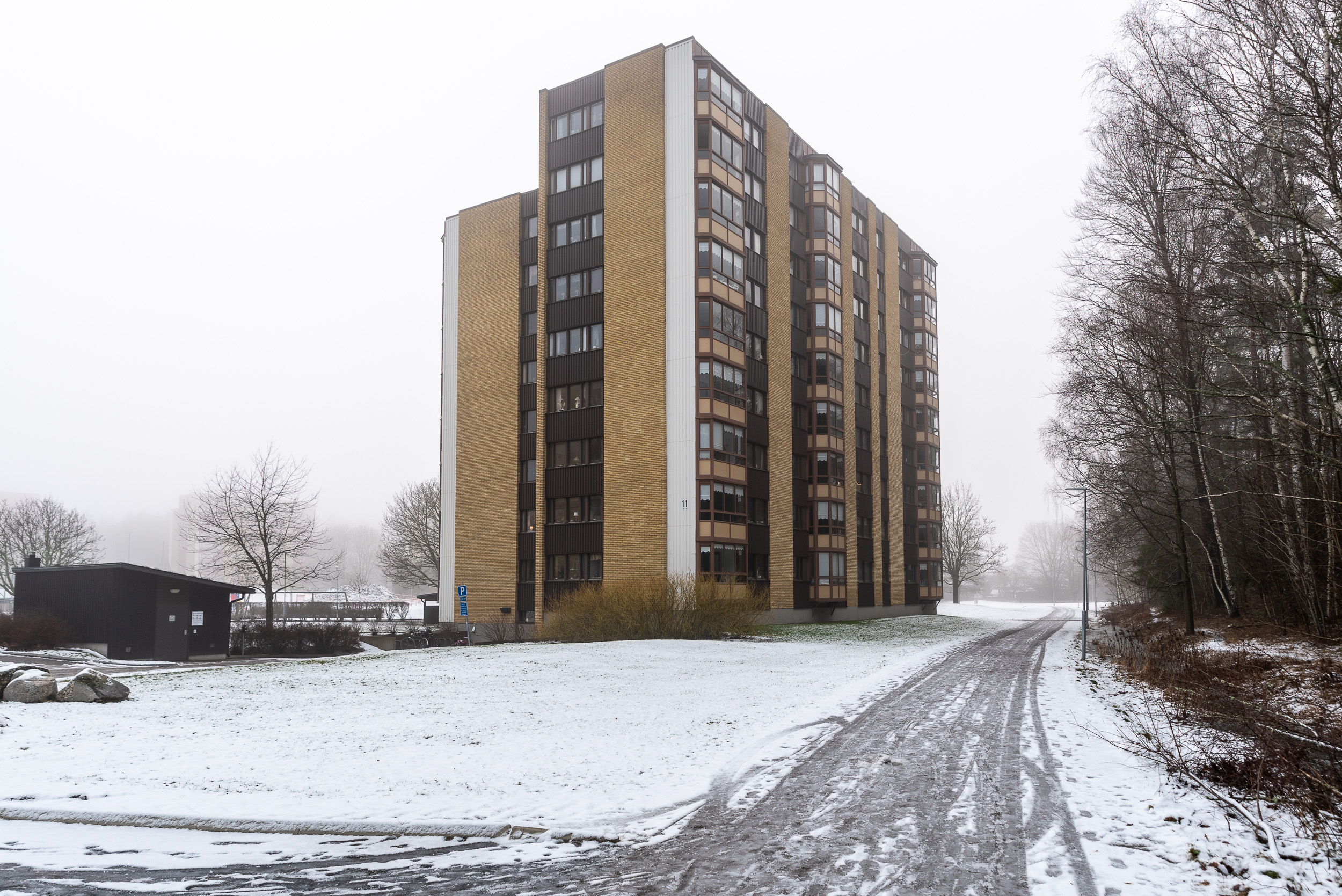 Bostadsbild från Släggkastargatan 11, Såld i Rönnby, Västerås