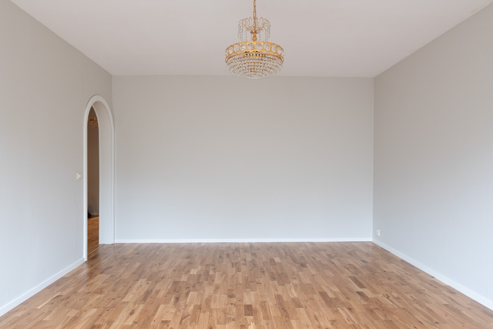 Bostadsbild från Släggkastargatan 11, Såld i Rönnby, Västerås