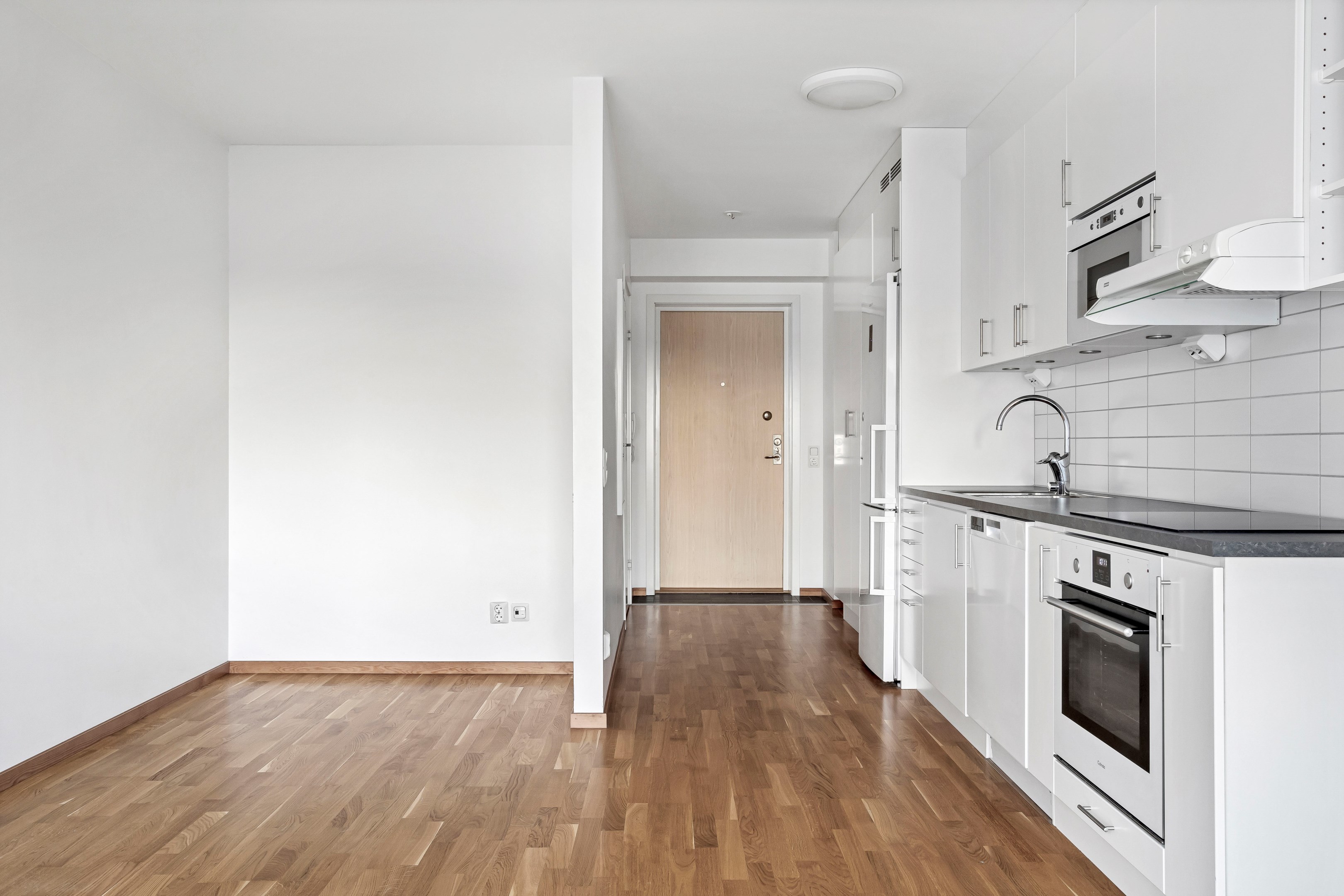 Bostadsbild från Råbyvägen 55E, Till salu i Gränby, Uppsala