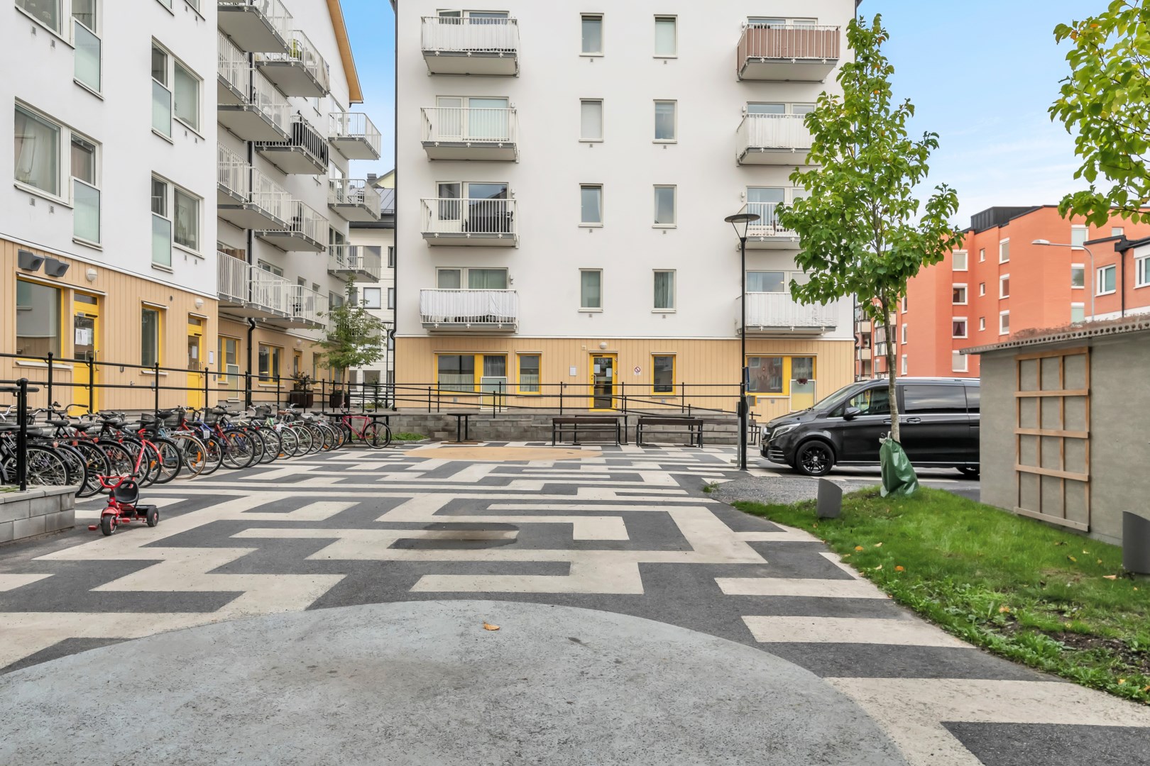 Bostadsbild från Råbyvägen 55E, Till salu i Gränby, Uppsala