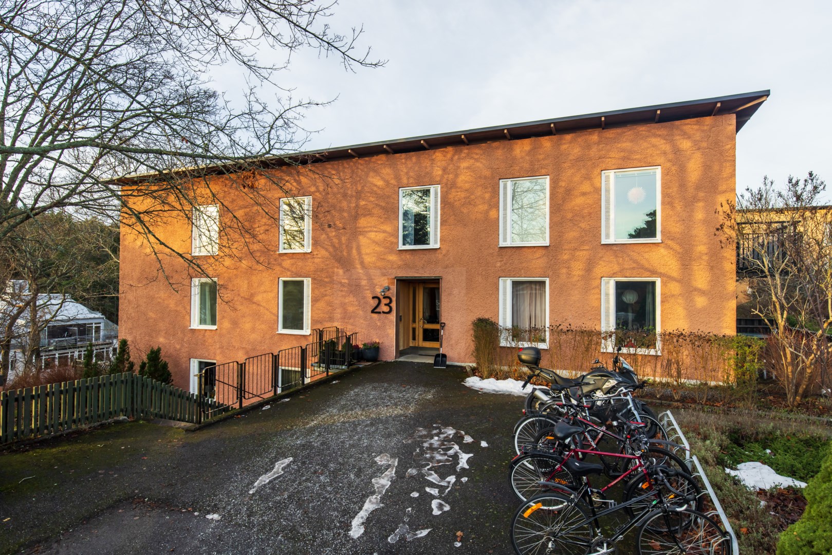 Bostadsbild från Karl Gerhards Väg 23, Såld i Saltsjöbaden, Nacka