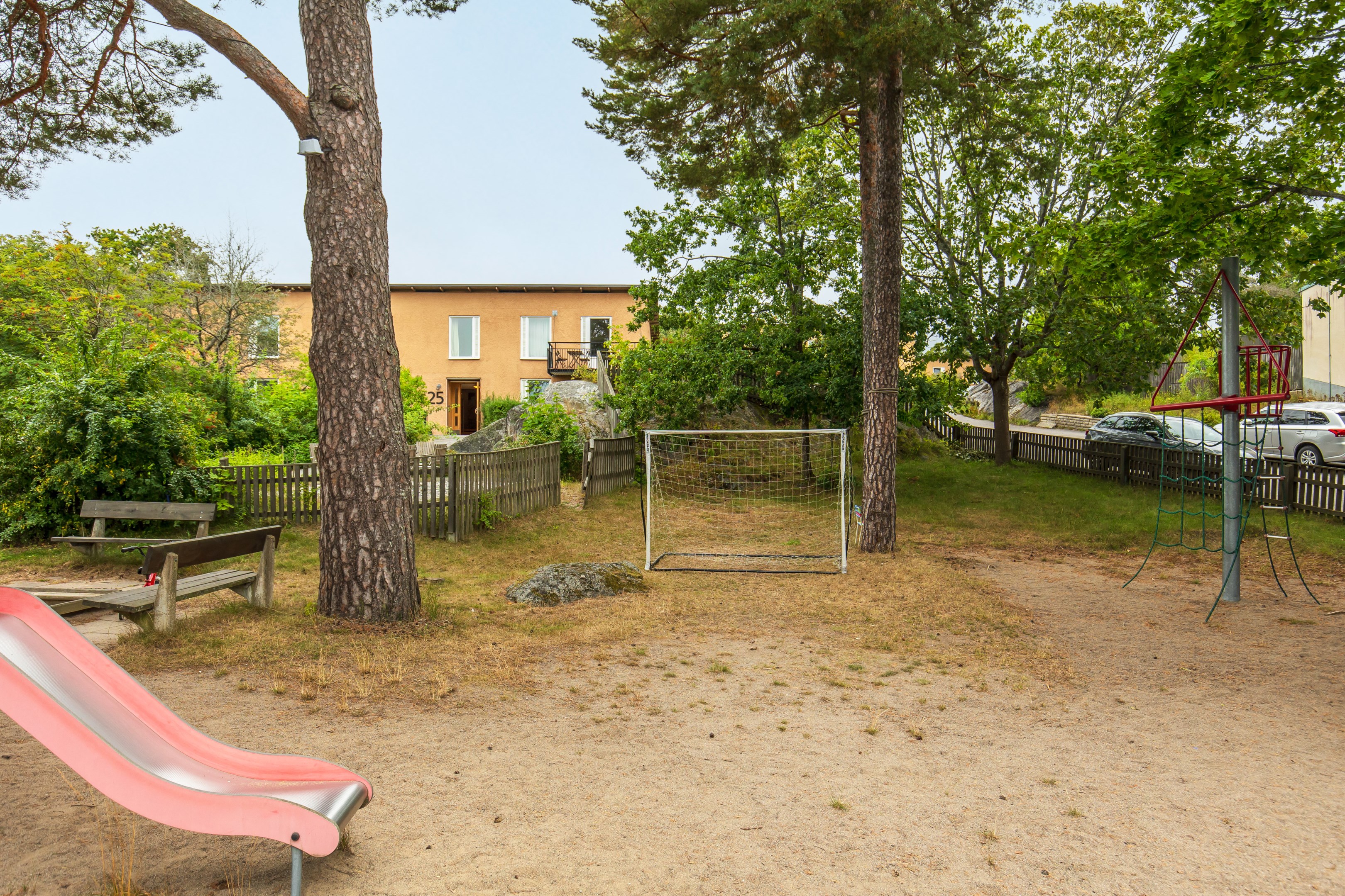 Bostadsbild från Karl Gerhards Väg 23, Såld i Saltsjöbaden, Nacka