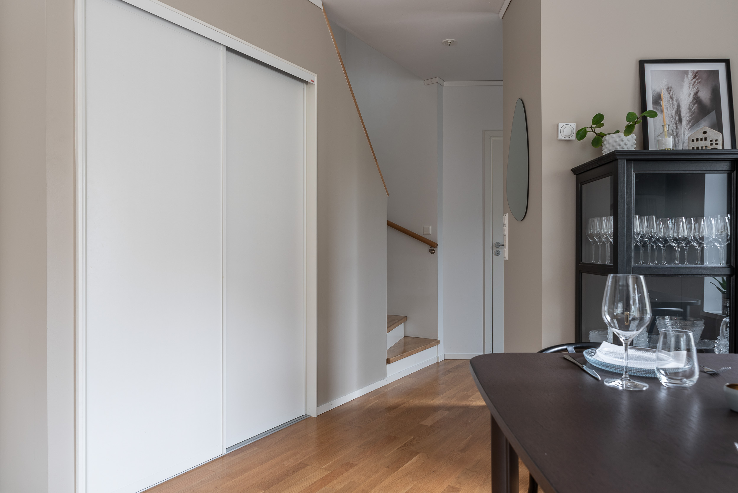 Bostadsbild från Treklövergatan 9, Till salu i Gideonsberg, Västerås