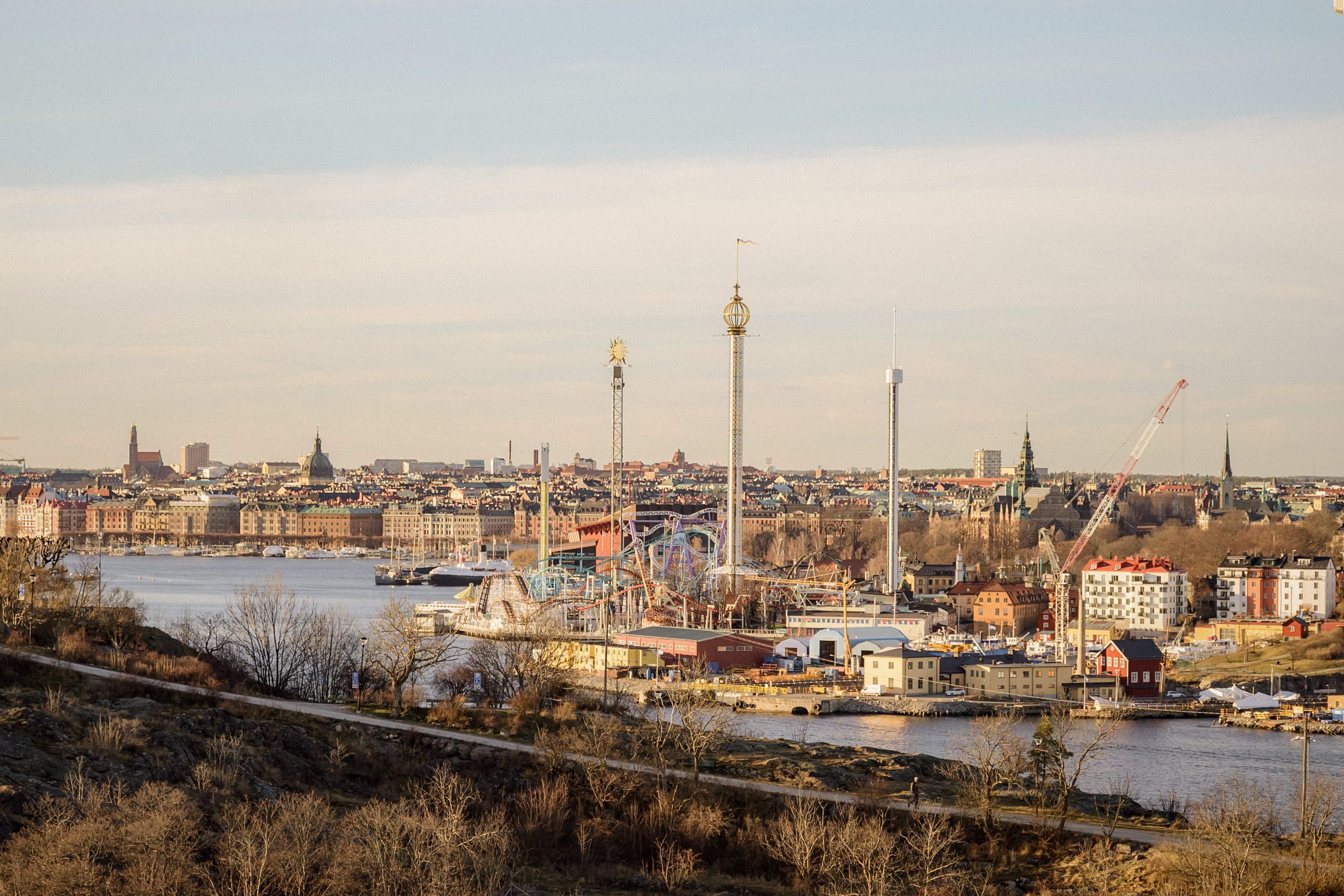 ...vidare bort till Djurgården.