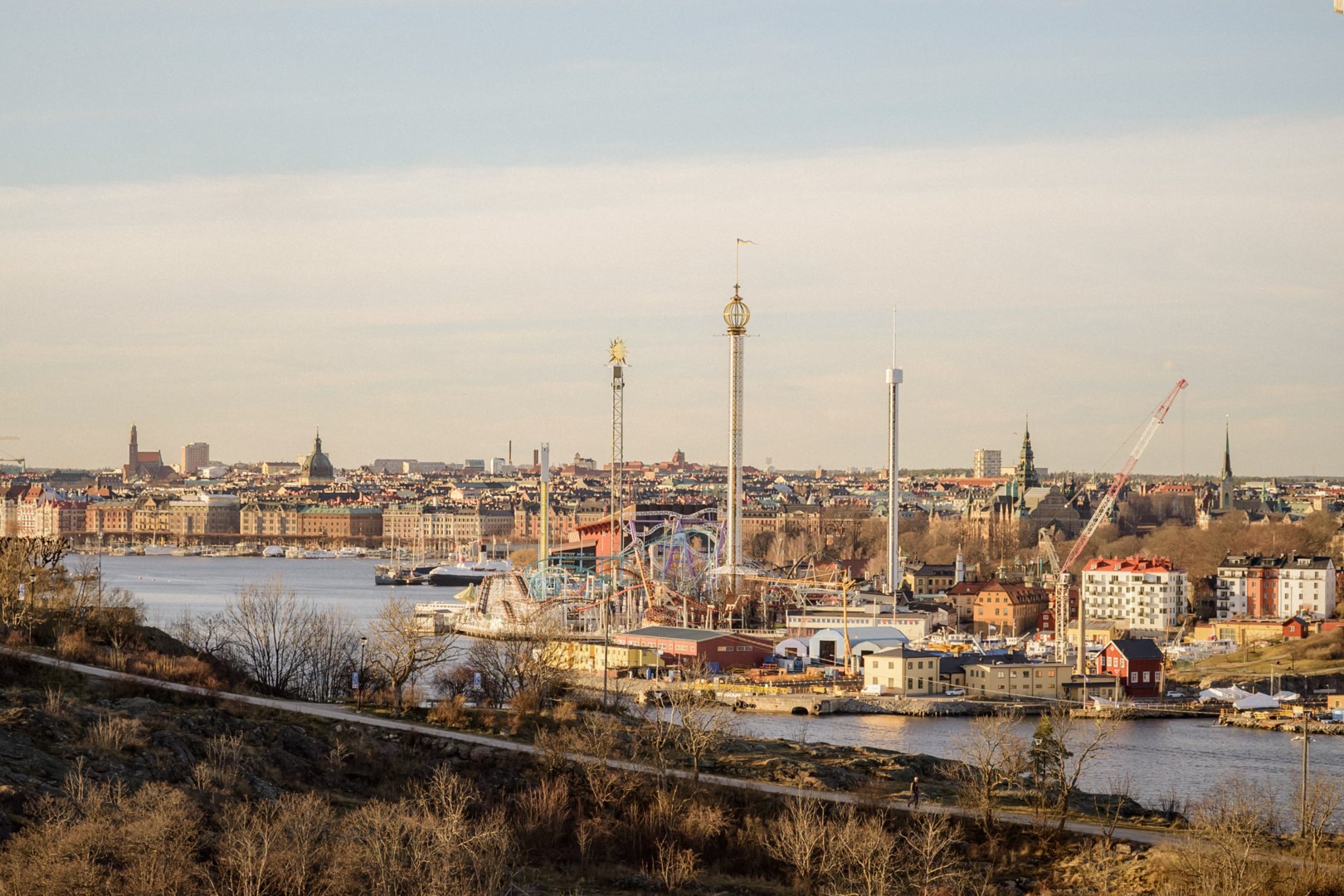 ...vidare bort till Djurgården.