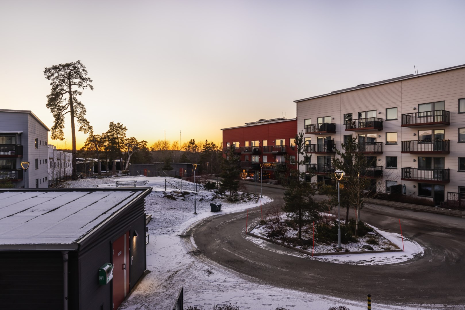 Bostadsbild från Tollare torg 2, Till salu i Tollare, Nacka