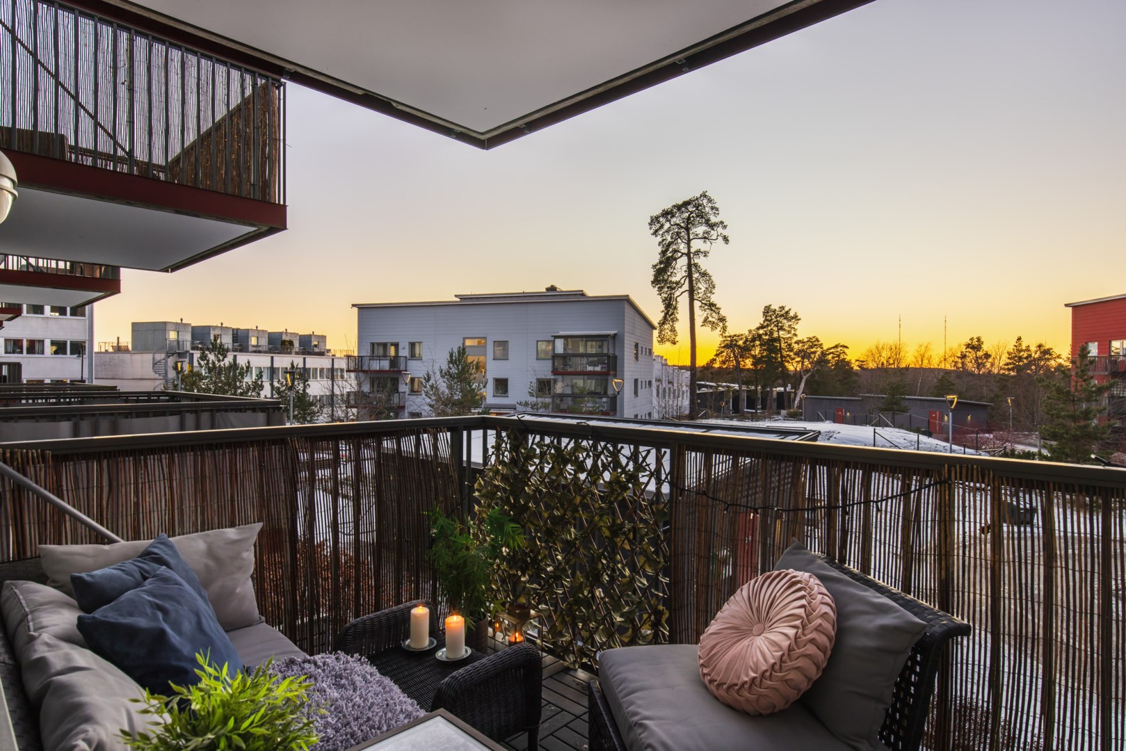 Bostadsbild från Tollare torg 2, Till salu i Tollare, Nacka