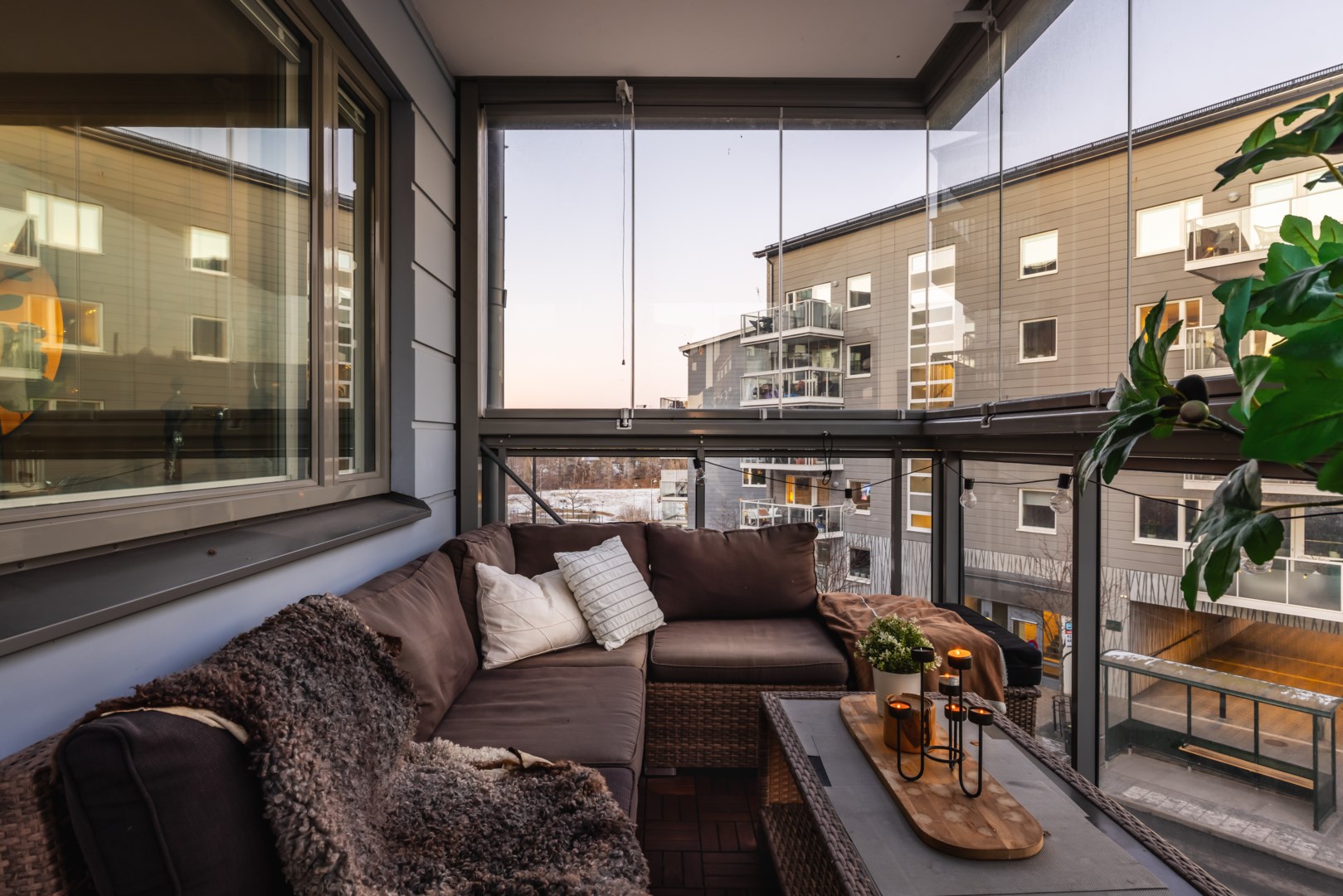 Bostadsbild från Tollare torg 2, Till salu i Tollare, Nacka