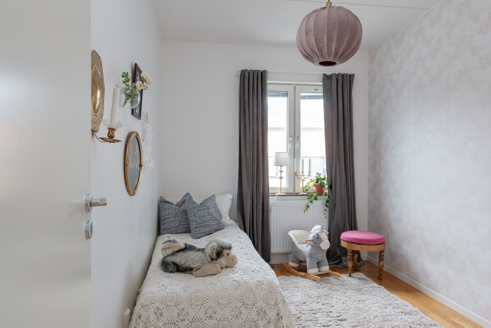 Bostadsbild från Djuphamnsvägen 14A, Såld i Stohagen, Västerås