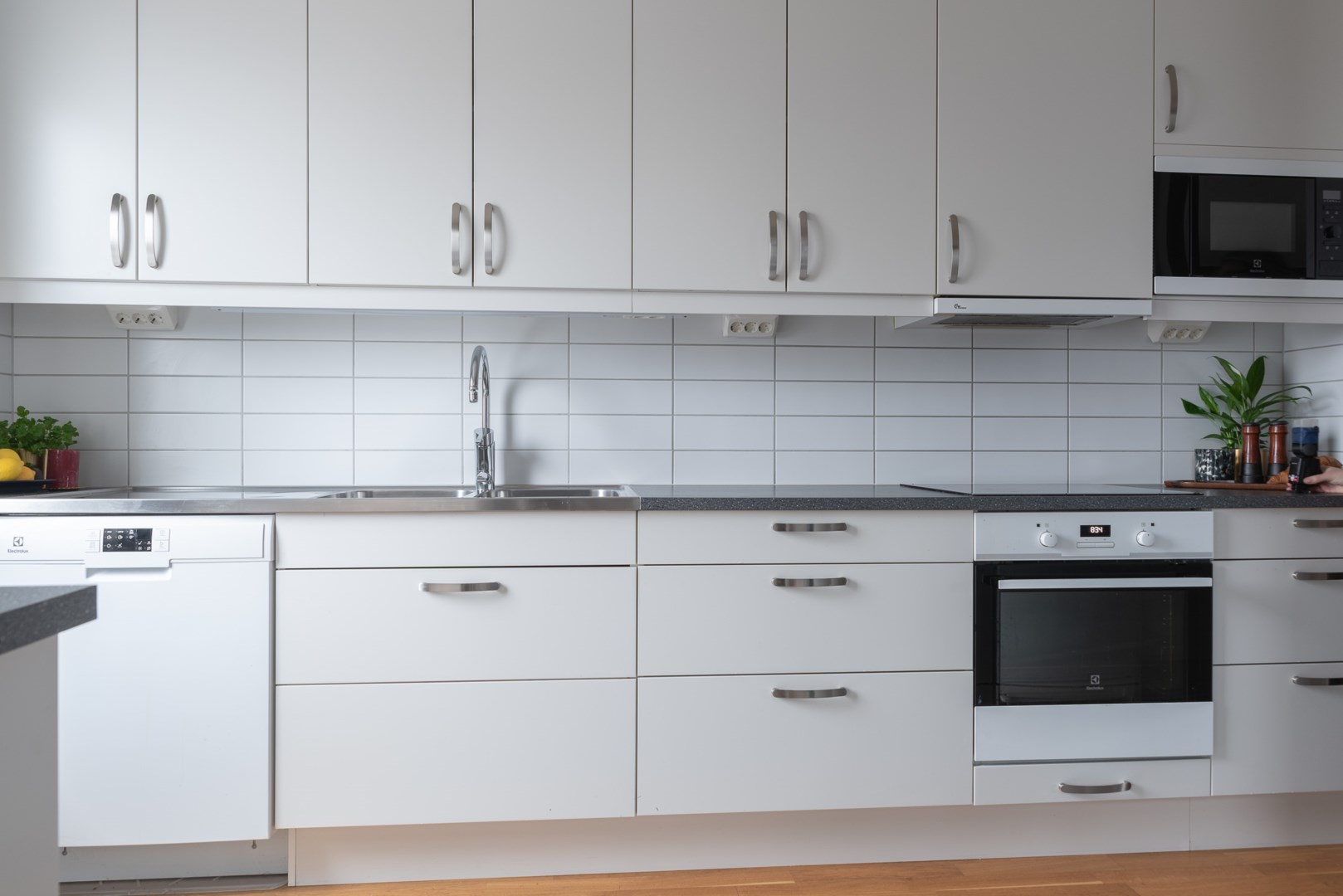 Bostadsbild från Djuphamnsvägen 14A, Såld i Stohagen, Västerås