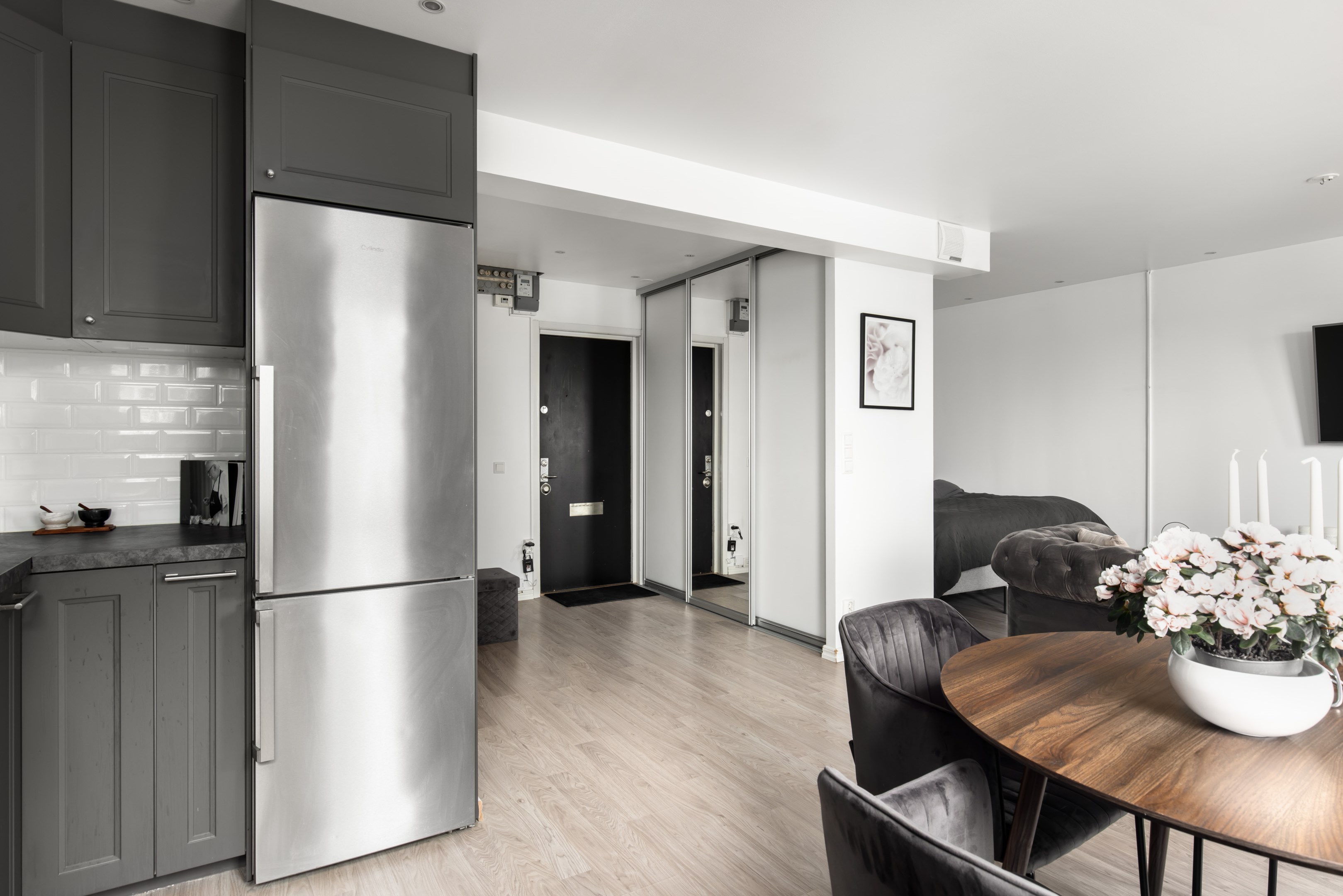 Bostadsbild från Skarpövägen 51, Till salu i Västra Orminge, Nacka