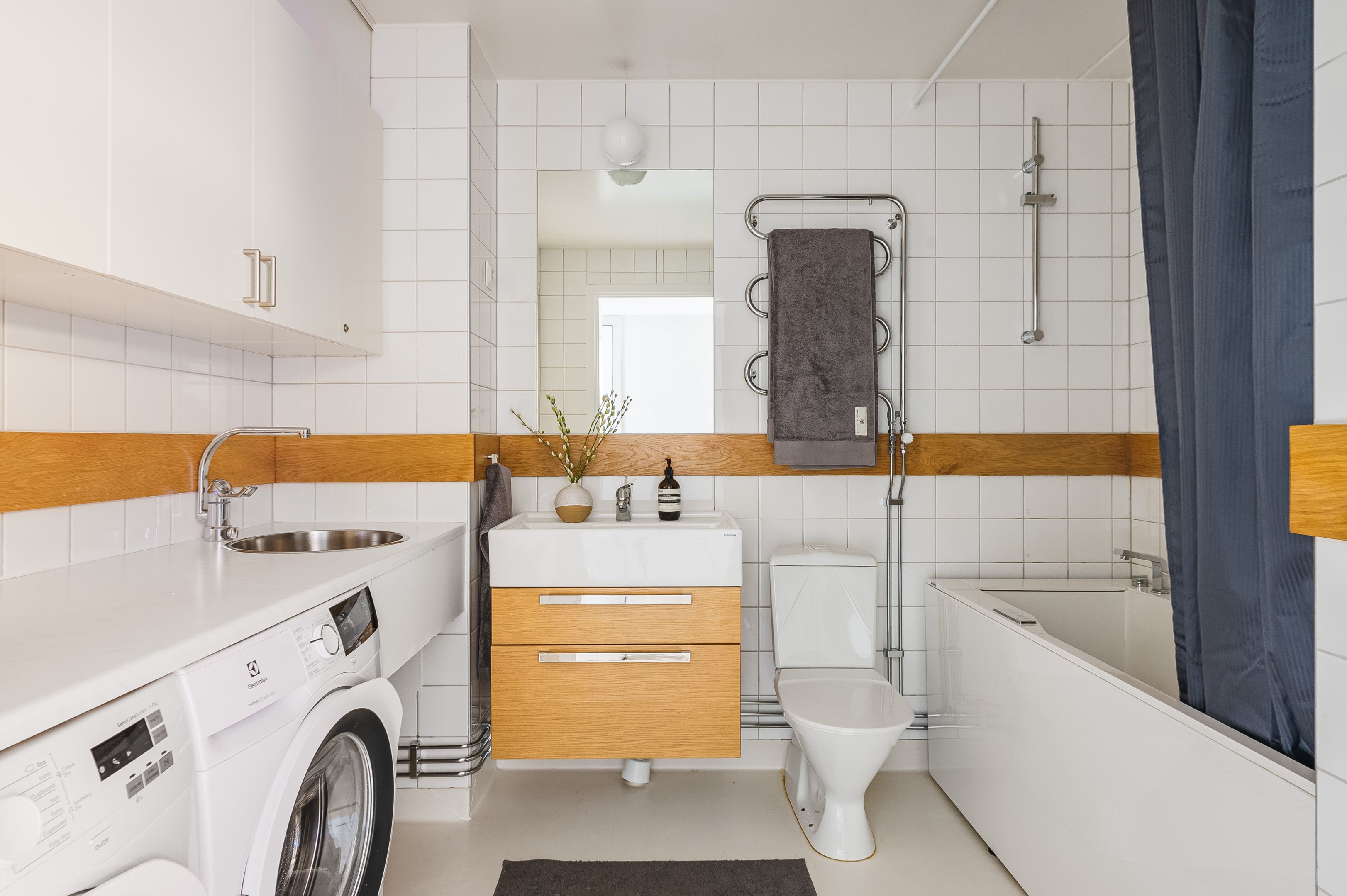 Bostadsbild från Karlavägen 8, Såld i Östermalm, Stockholm