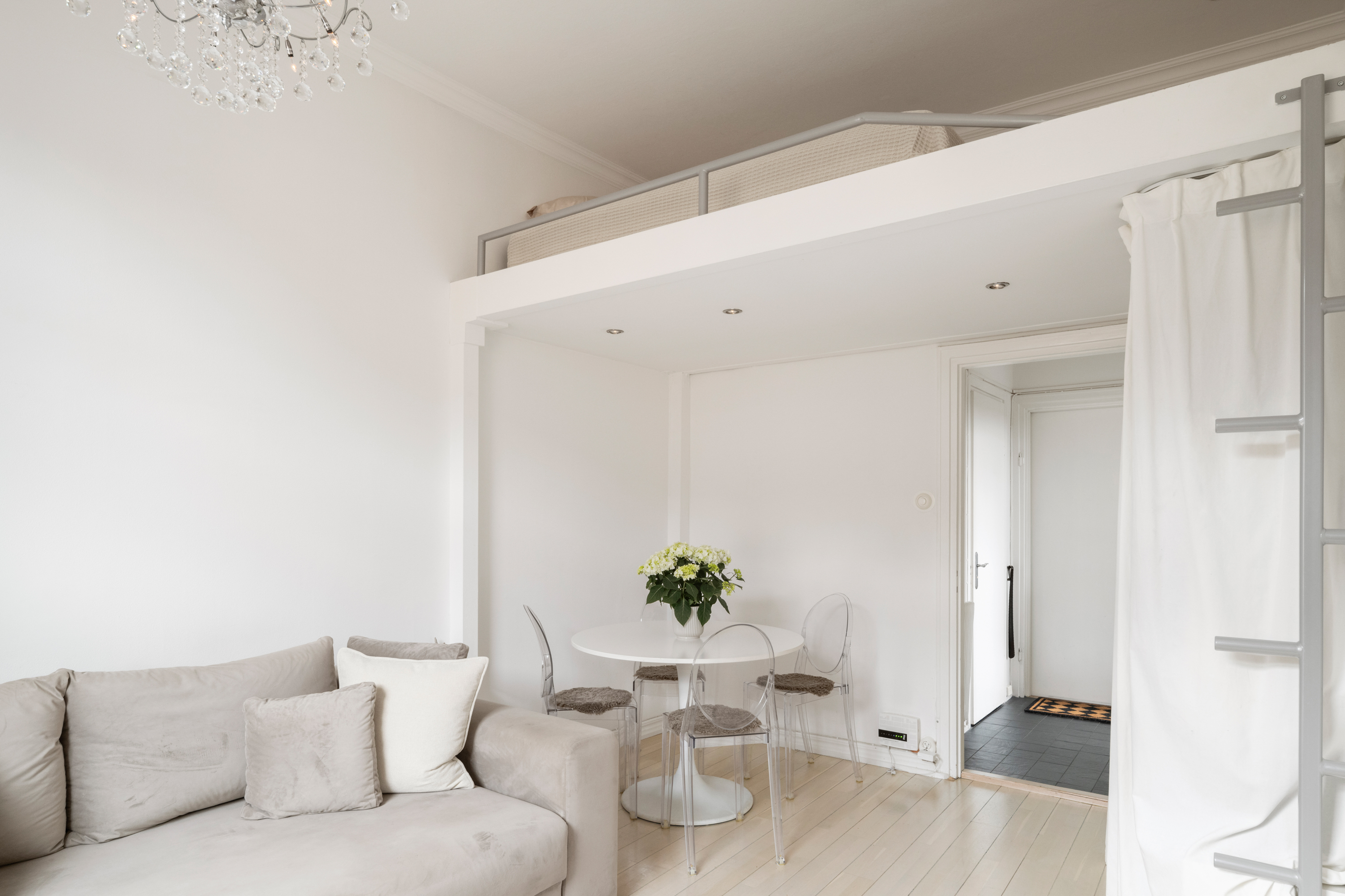 Bostadsbild från Linnégatan 39B,4tr, Såld i Östermalmstorg/Stureplan, Stockholm