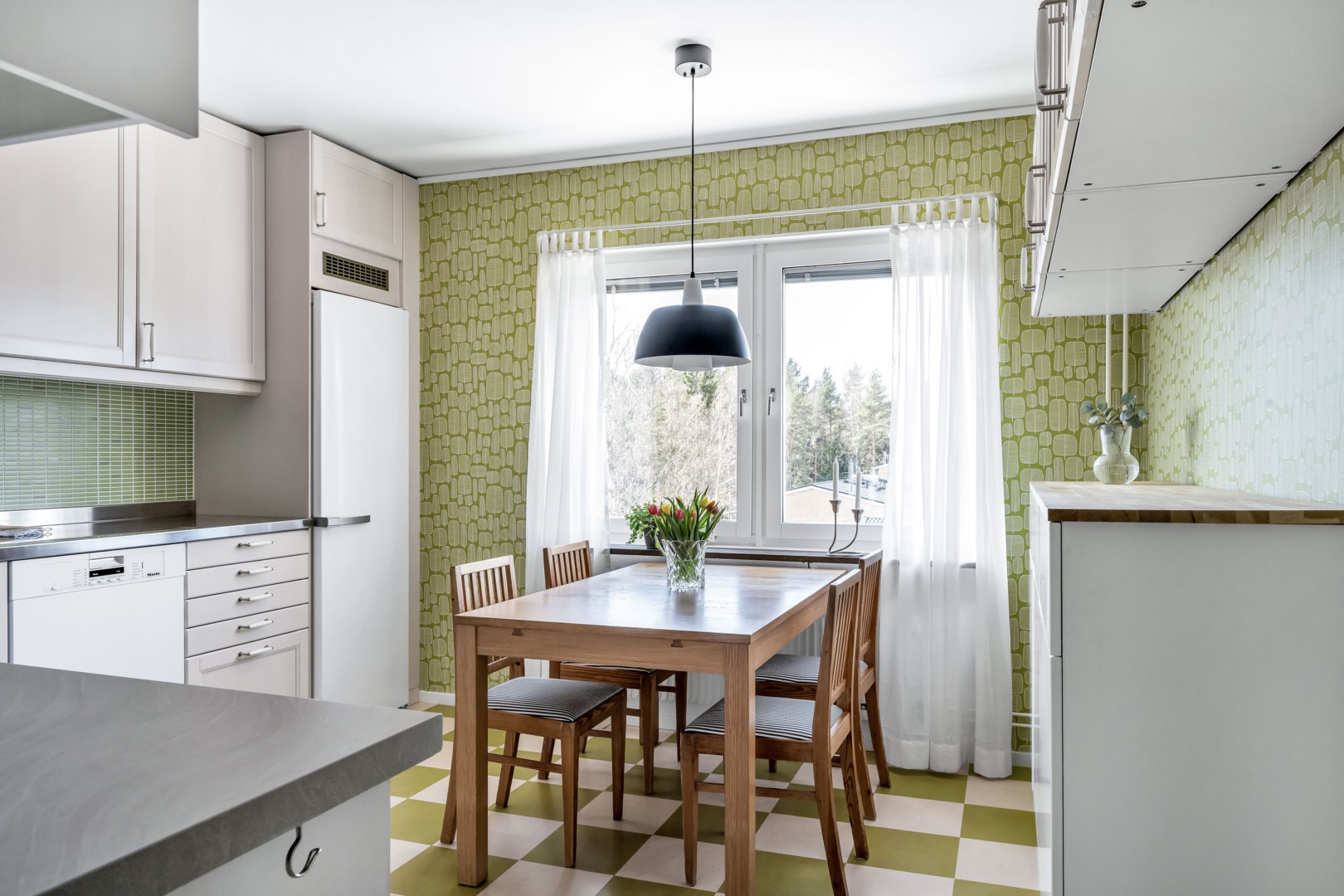 Bostadsbild från Cellovägen 124N, Såld i Gottsunda, Uppsala