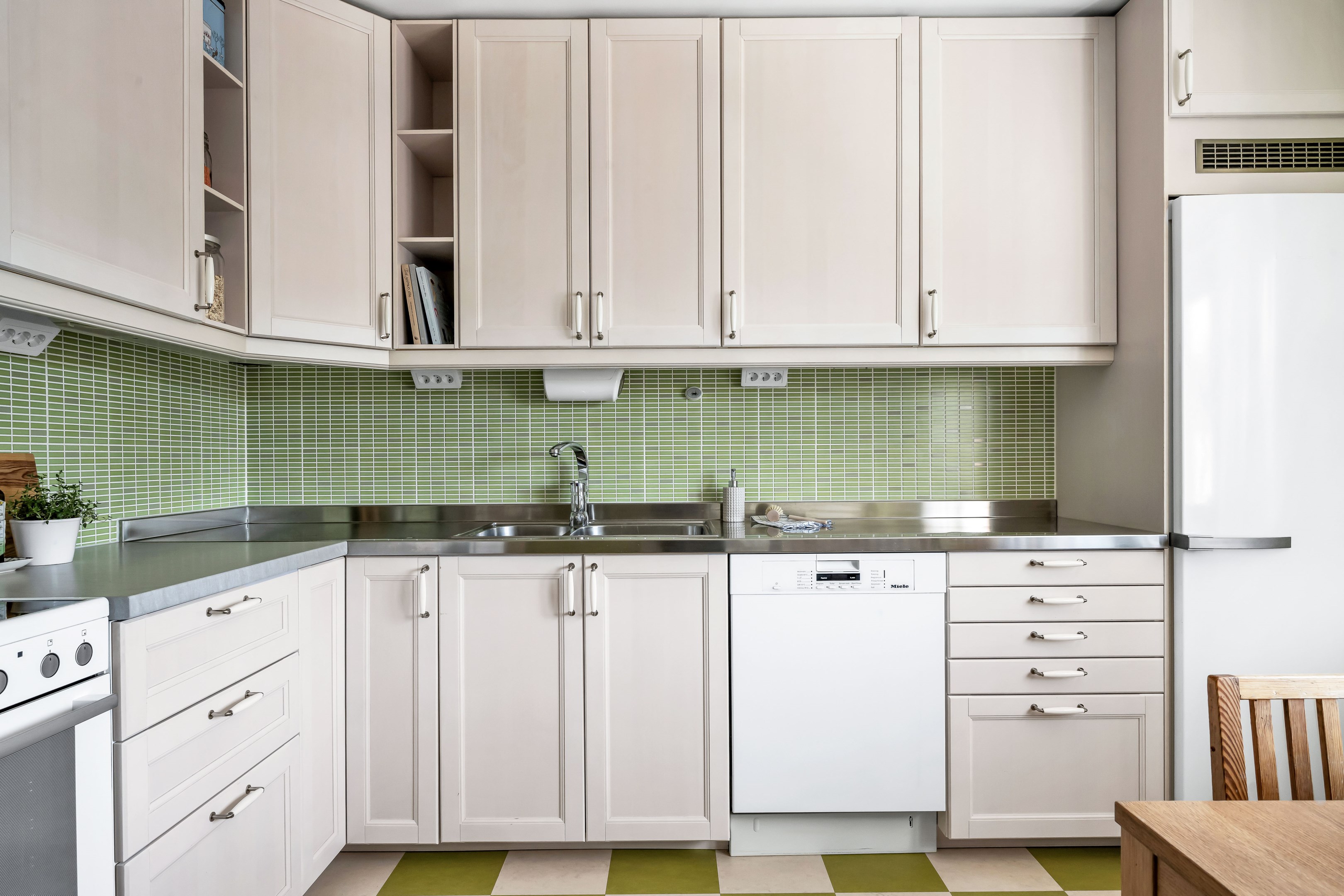 Bostadsbild från Cellovägen 124N, Såld i Gottsunda, Uppsala