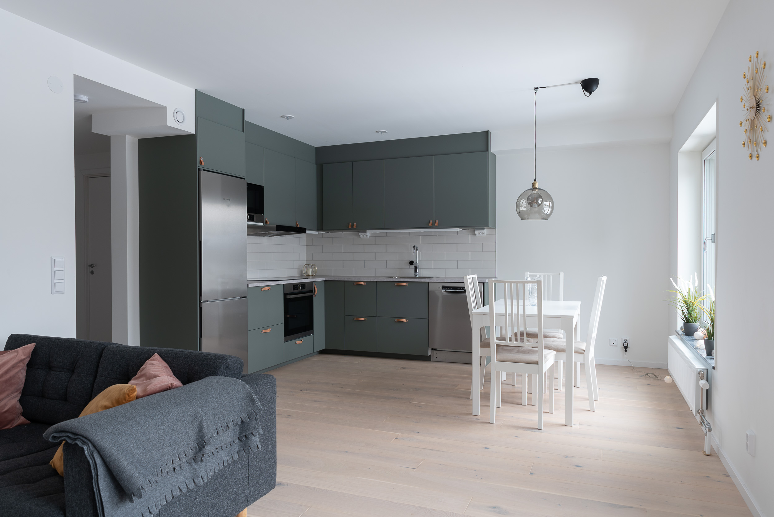 Bostadsbild från Jordgubbsvägen 20D, Såld i Södra Källtorp, Västerås