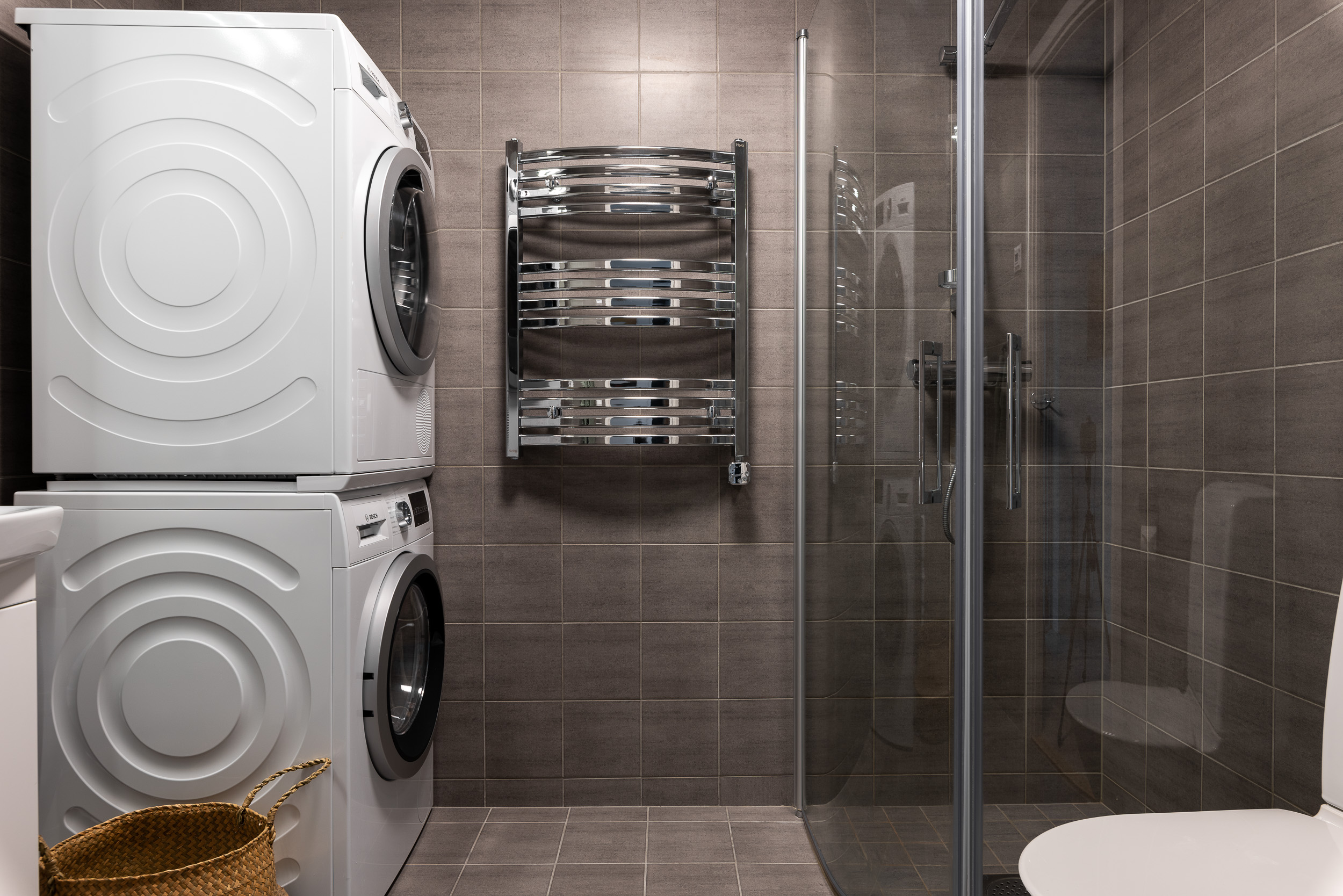 Bostadsbild från Jordgubbsvägen 20D, Såld i Södra Källtorp, Västerås