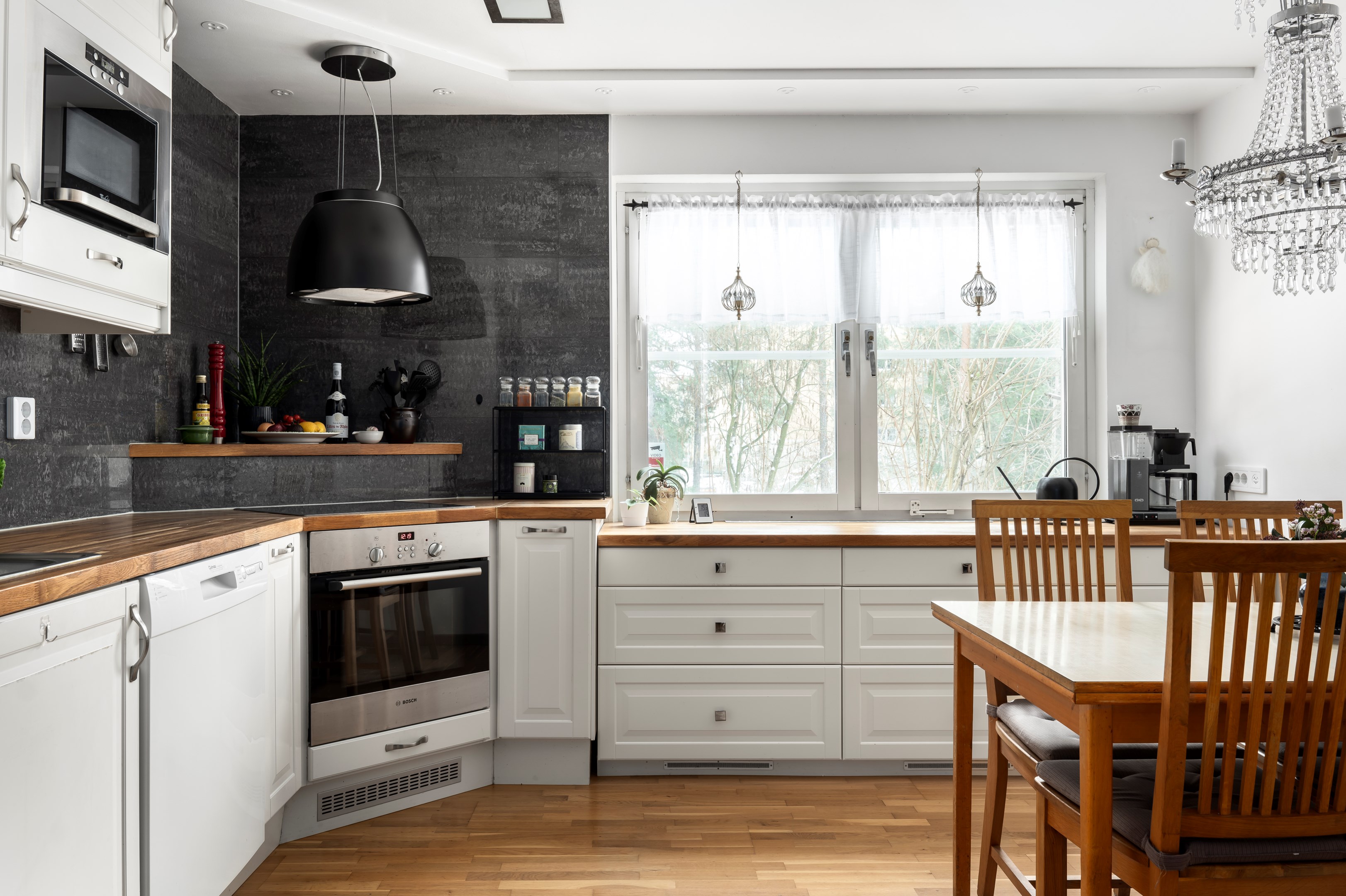 Bostadsbild från Serenadvägen 40, Såld i Nacka Forum, Nacka