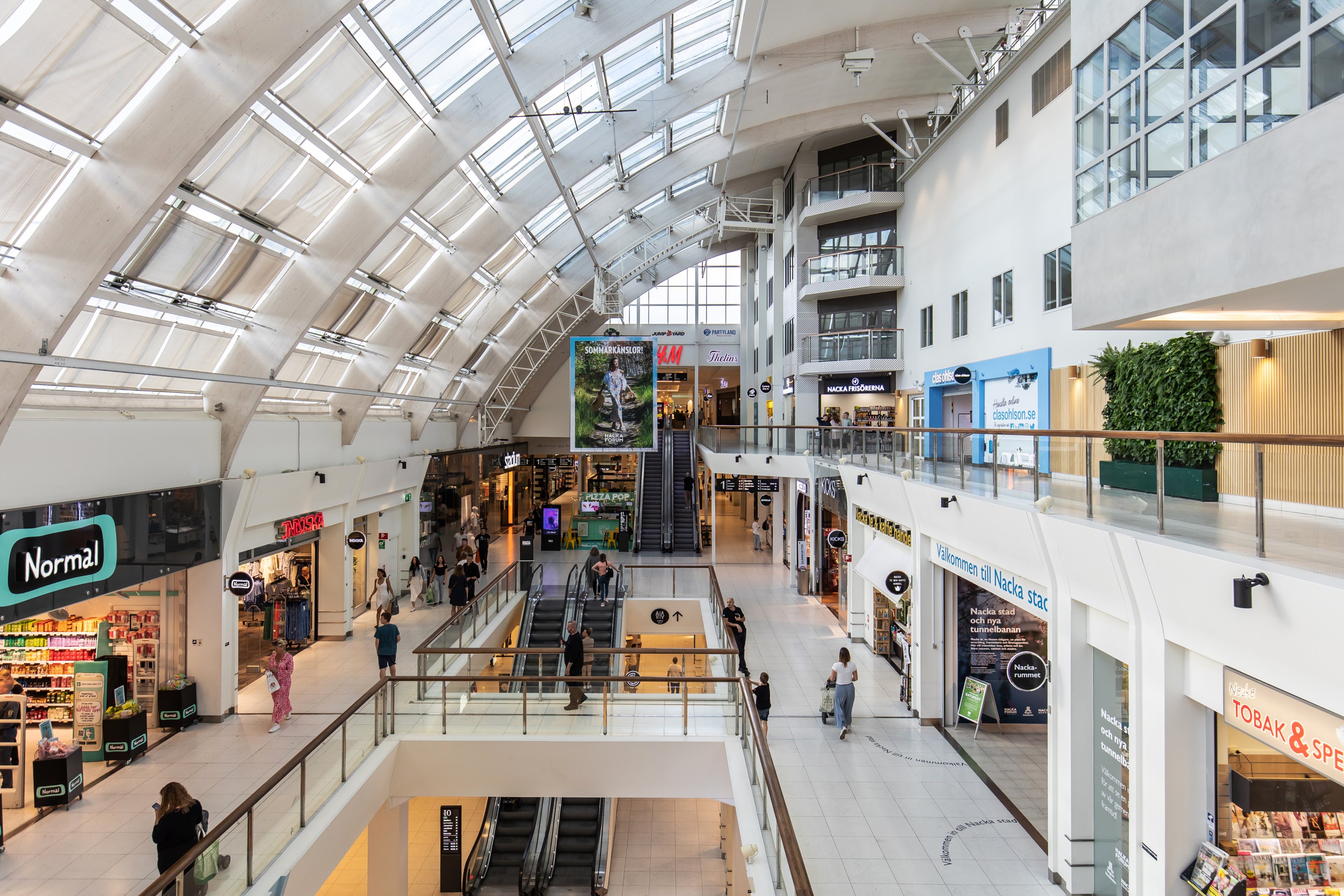 Bostadsbild från Serenadvägen 40, Såld i Nacka Forum, Nacka