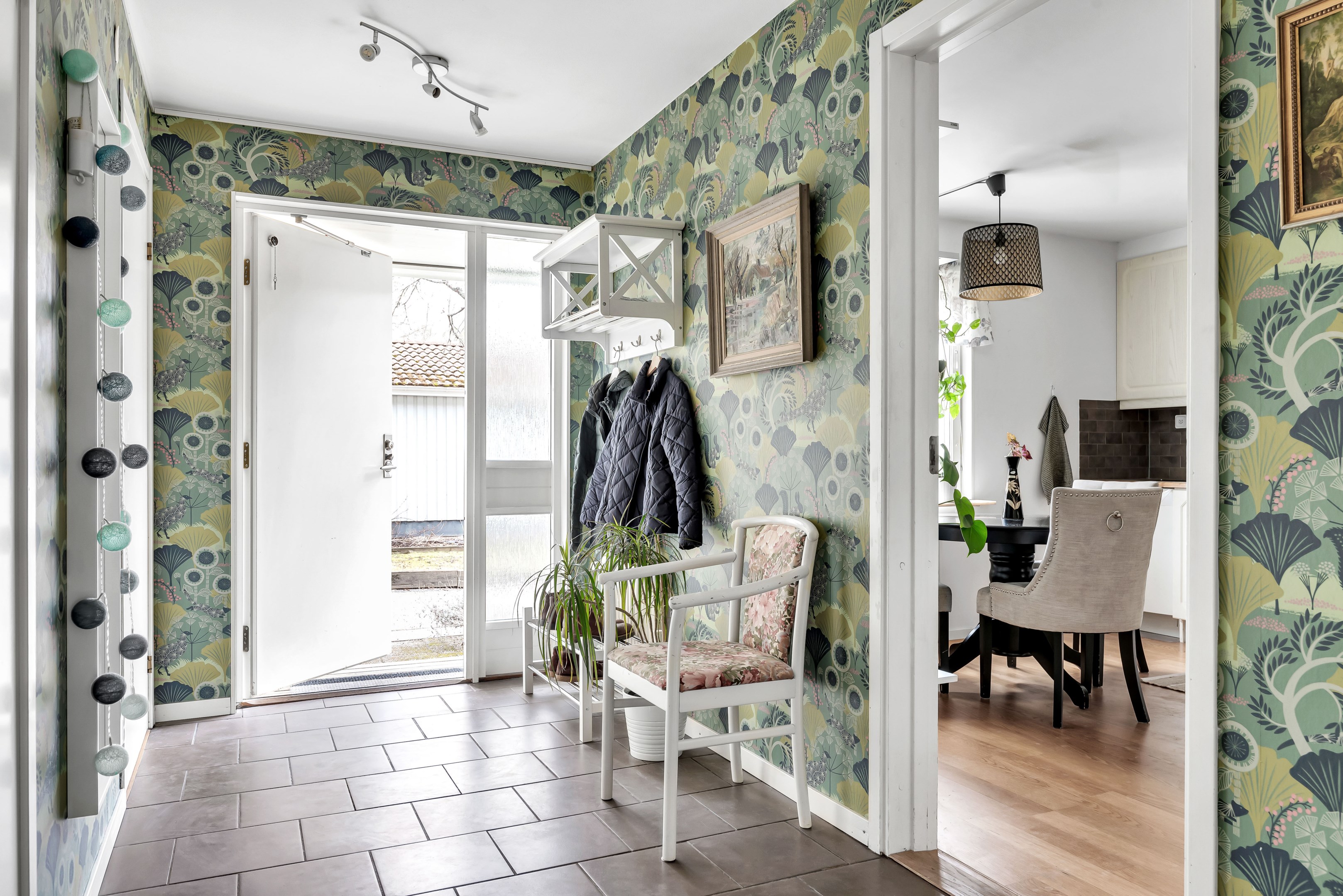 Bostadsbild från Eksoppsvägen 35, Såld i Norby, Uppsala