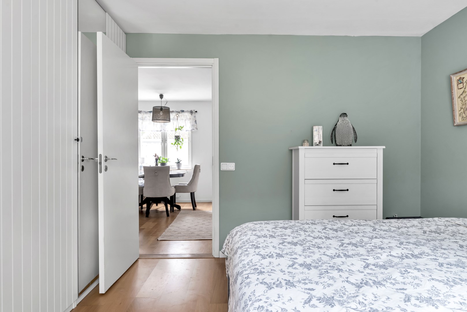 Bostadsbild från Eksoppsvägen 35, Såld i Norby, Uppsala