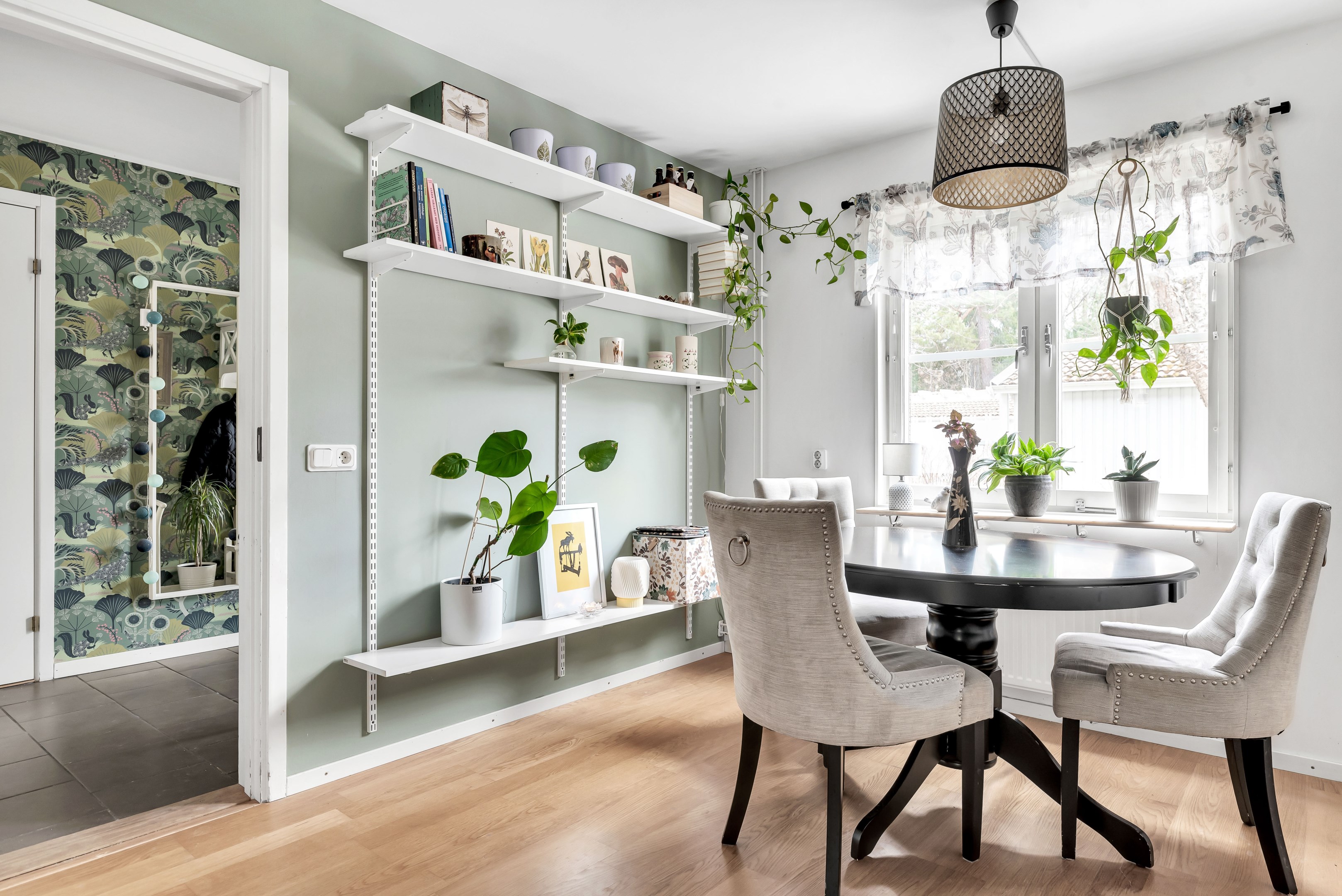 Bostadsbild från Eksoppsvägen 35, Såld i Norby, Uppsala