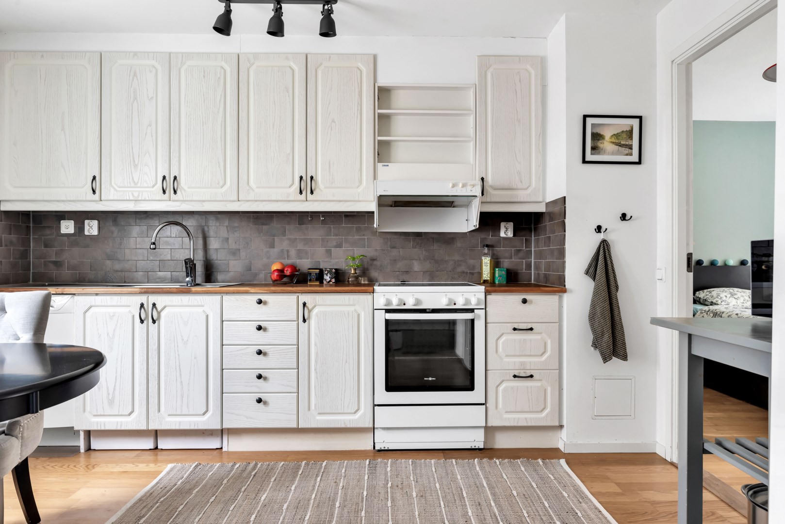 Bostadsbild från Eksoppsvägen 35, Såld i Norby, Uppsala