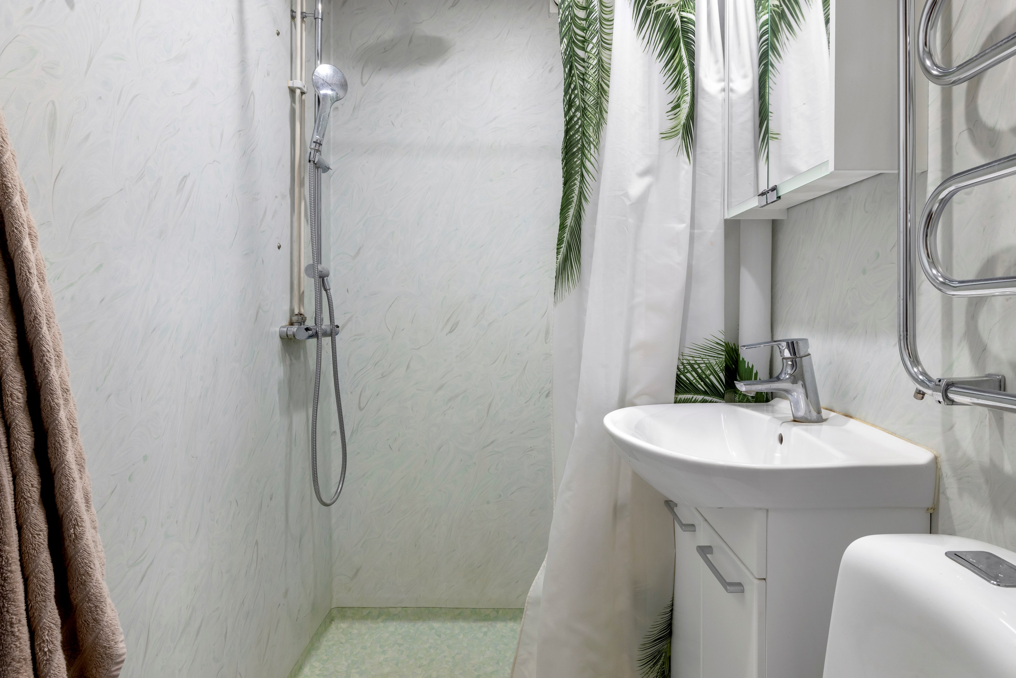 Bostadsbild från Frodegatan 33B, Till salu i Fålhagen, Uppsala