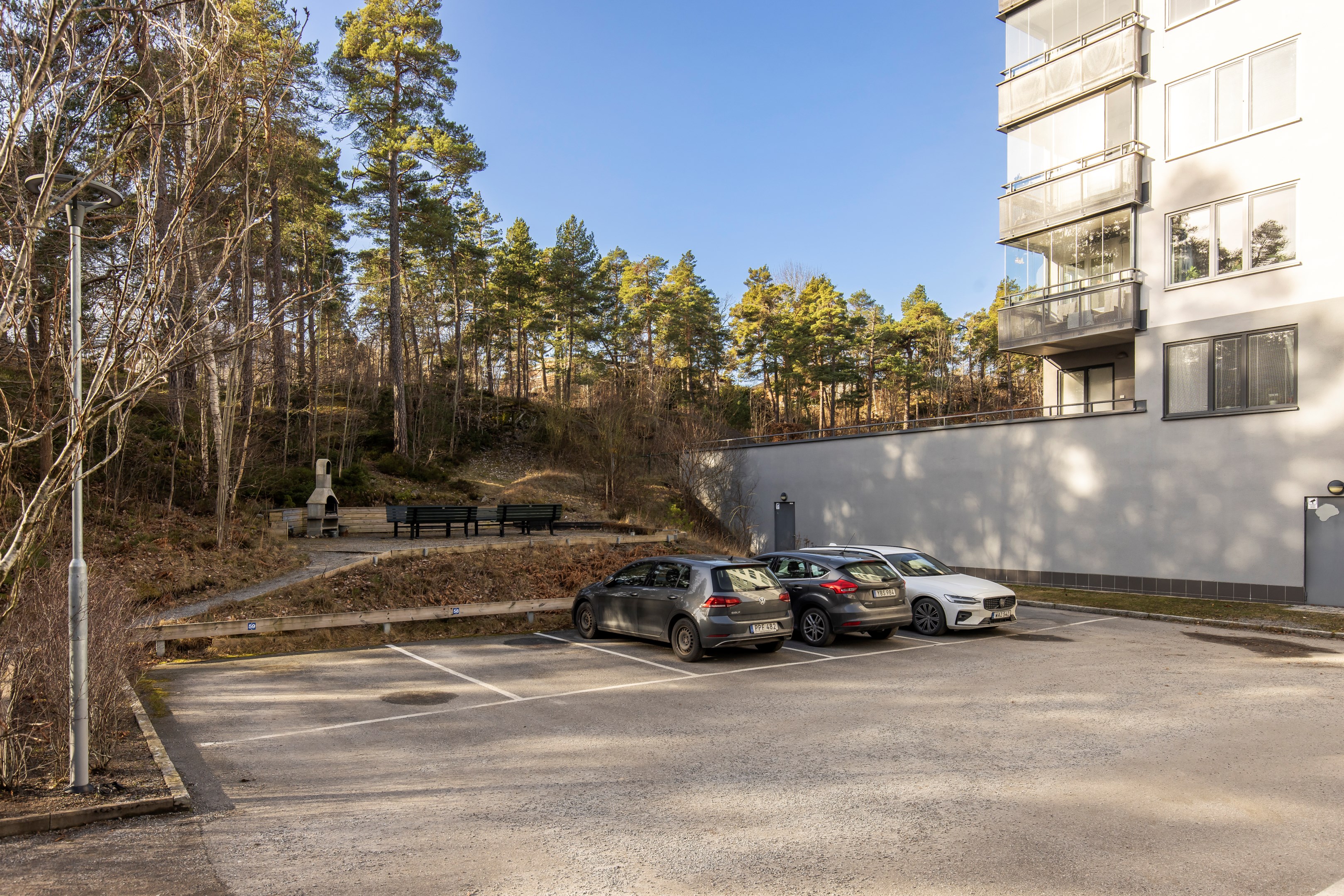 Bostadsbild från Gamla Södertäljevägen 6, Såld i Fruängen, Stockholm