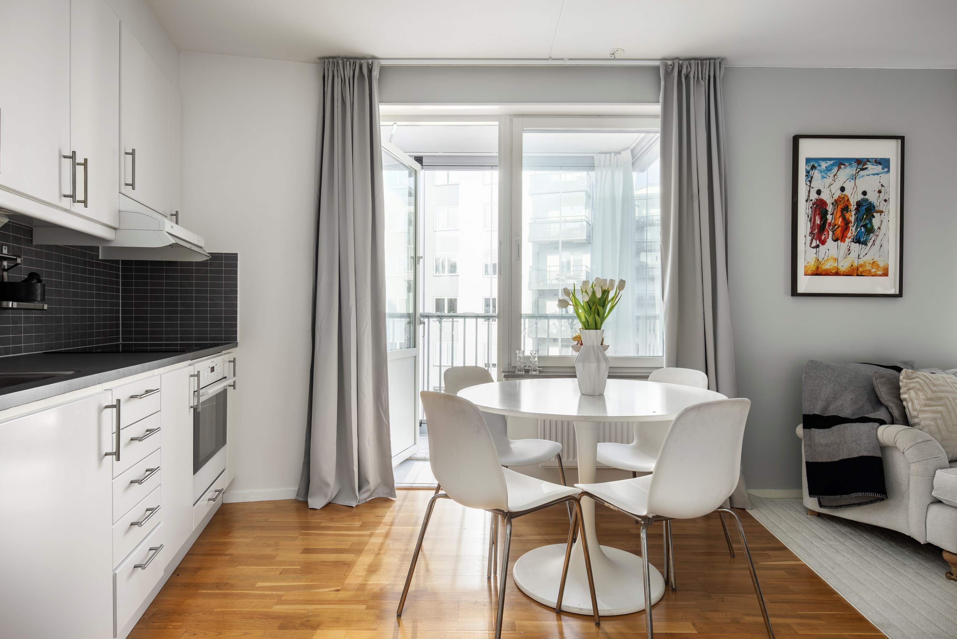 Bostadsbild från Gamla Södertäljevägen 6, Såld i Fruängen, Stockholm