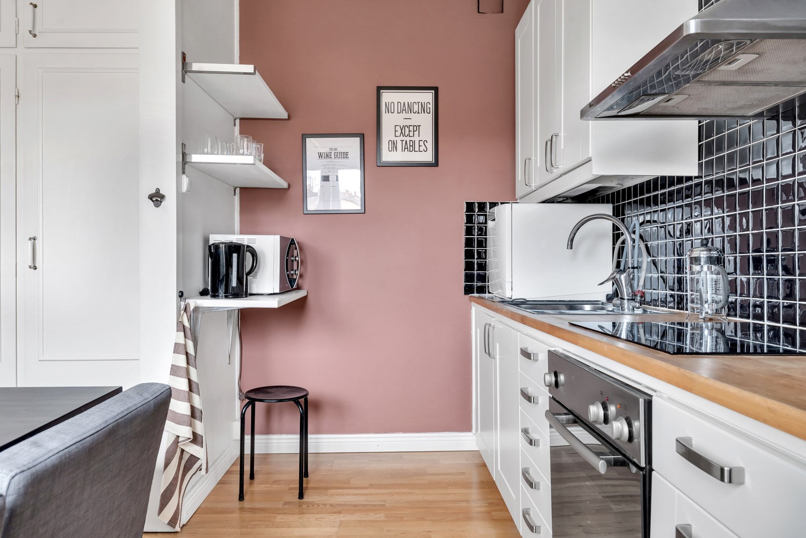 Bostadsbild från Svartbäcksgatan 72A, Såld i Svartbäcken, Uppsala