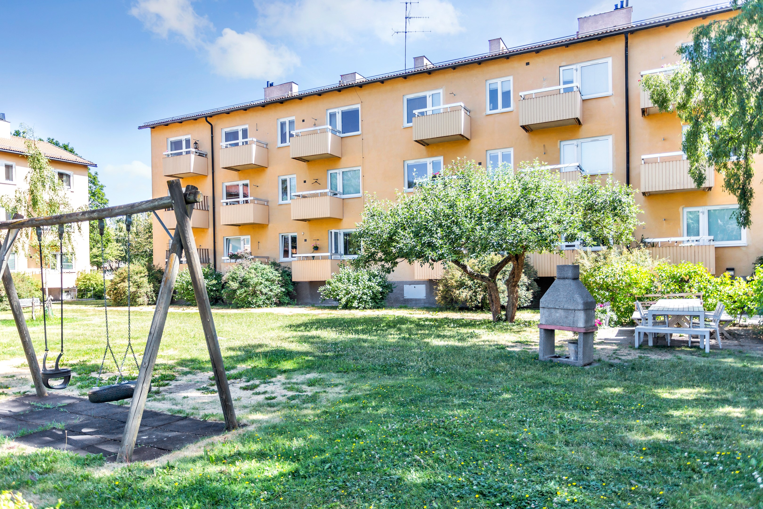 Bostadsbild från Svartbäcksgatan 72A, Såld i Svartbäcken, Uppsala