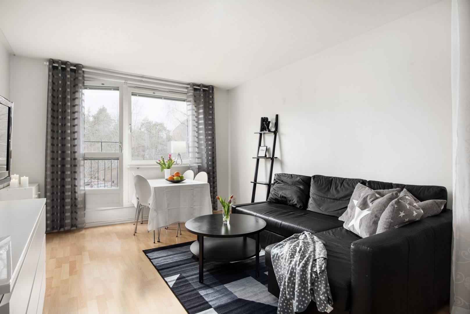 Bostadsbild från Edinsvägen 11, Såld i Ektorp, Nacka