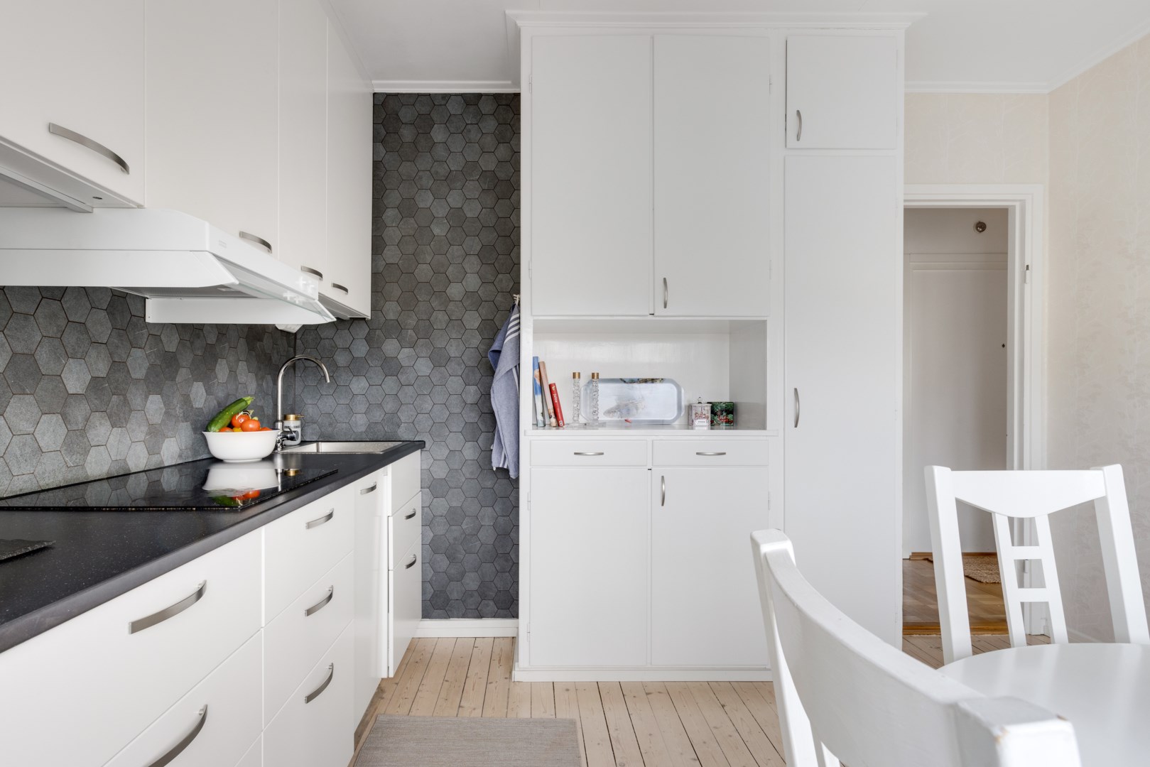 Bostadsbild från Ymergatan 36 A, Såld i Fålhagen, Uppsala