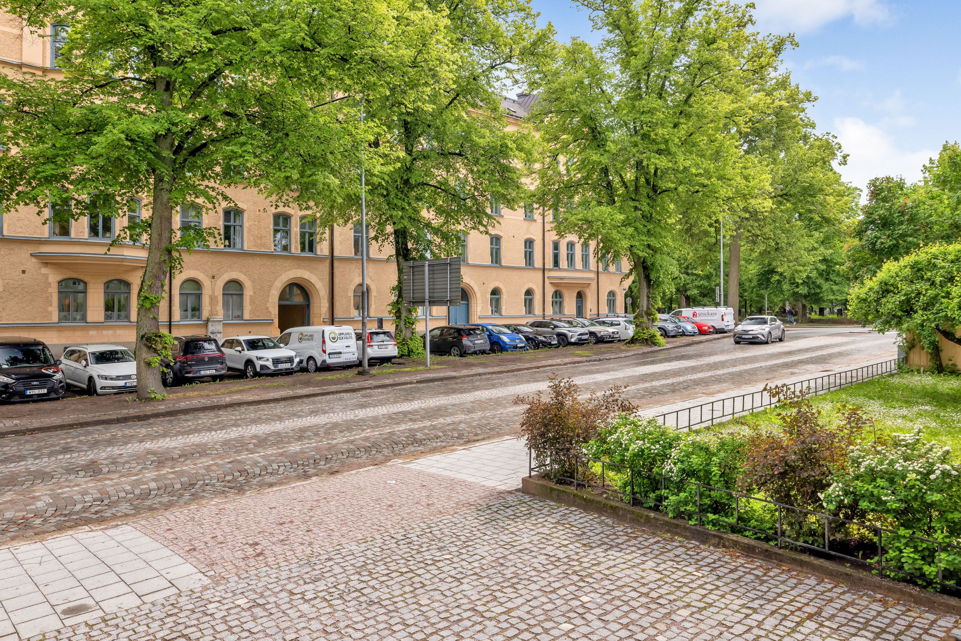 Bostadsbild från S:t Olofsgatan 4, Till salu i Öfre Slotts, Uppsala