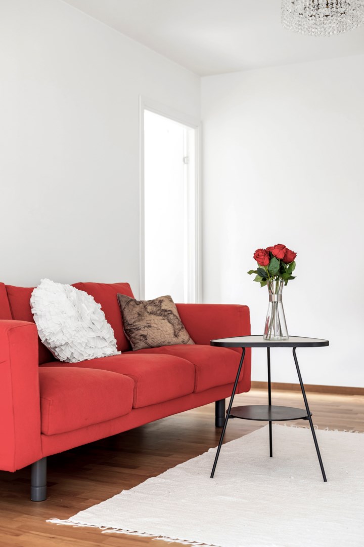 Bostadsbild från Råbyvägen 70, Såld i Kapellgärdet, Uppsala