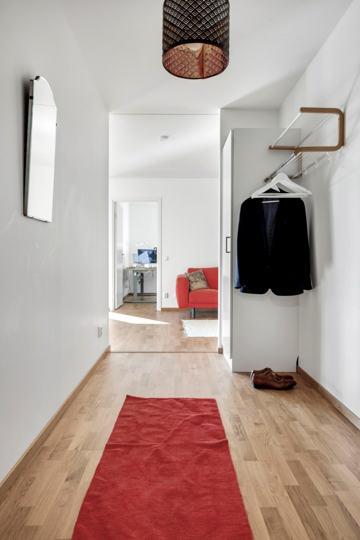 Bostadsbild från Råbyvägen 70, Såld i Kapellgärdet, Uppsala