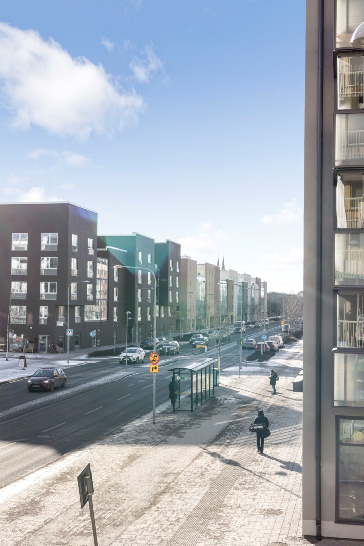 Bostadsbild från Råbyvägen 70, Såld i Kapellgärdet, Uppsala