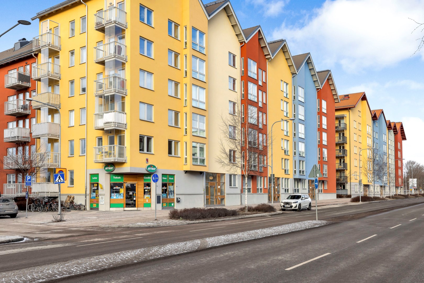 Bostadsbild från Råbyvägen 70, Såld i Kapellgärdet, Uppsala